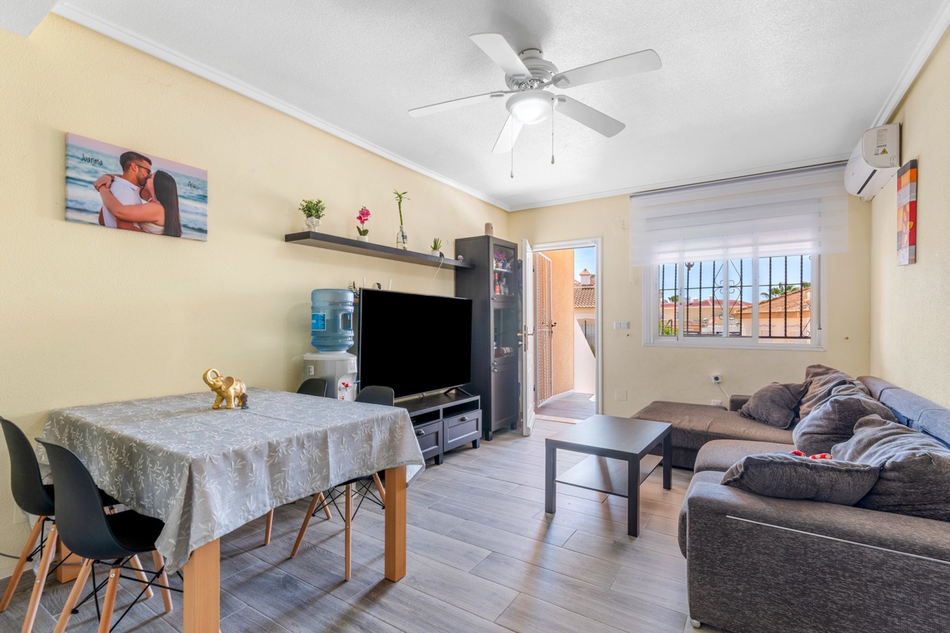 Resale - Semi-detached Villa - Ciudad Quesada - Doña pepa