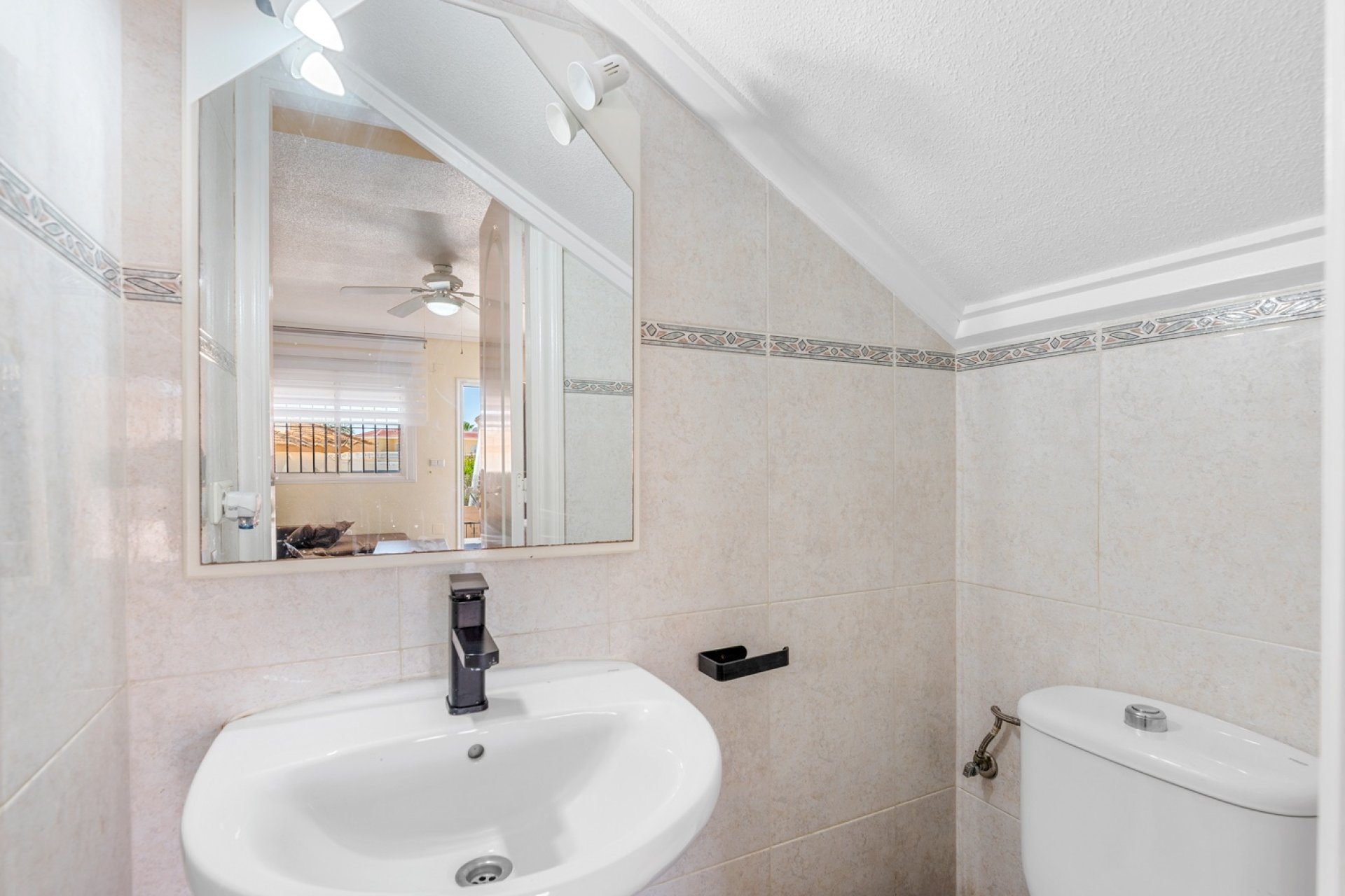 Resale - Semi-detached Villa - Ciudad Quesada - Doña pepa