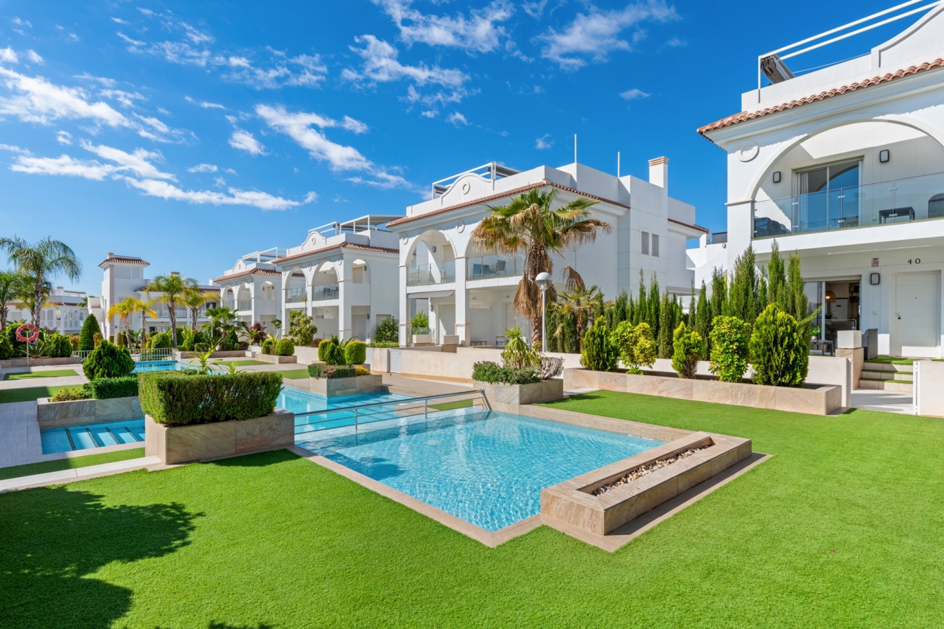 Resale - Semi-detached Villa - Ciudad Quesada - Doña pepa