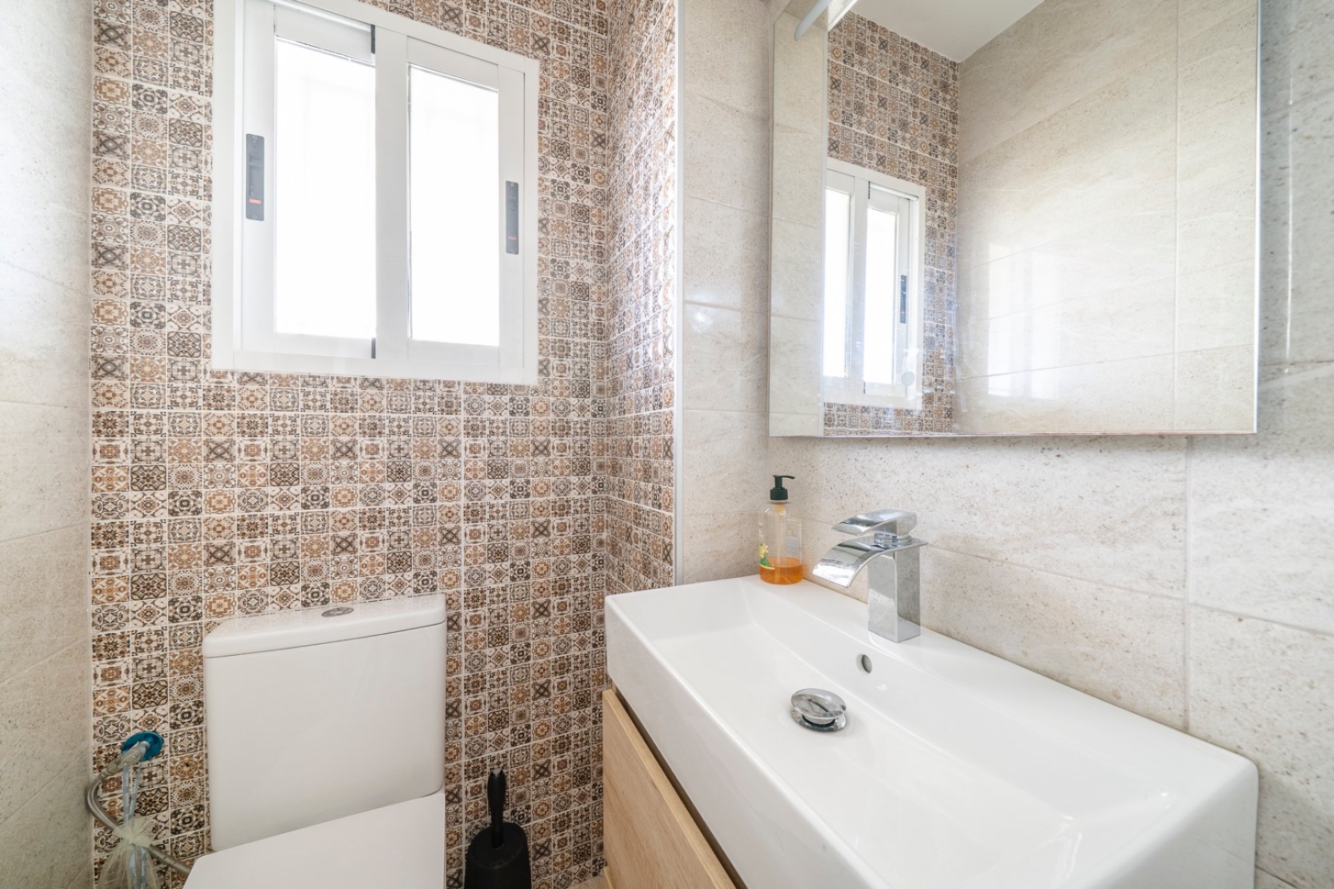 Resale - Semi-detached Villa - Guardamar del Segura - El moncayo