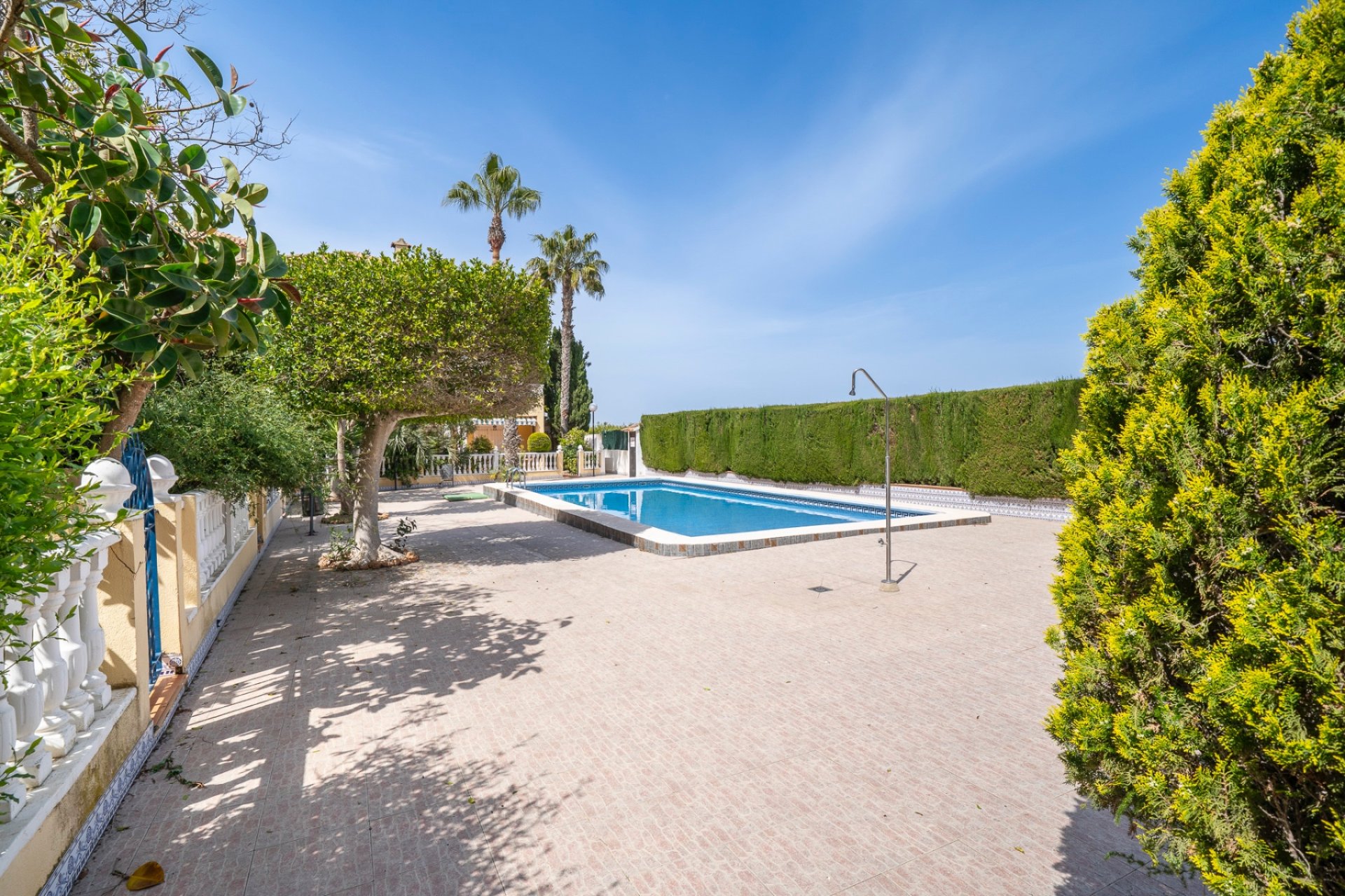 Resale - Semi-detached Villa - Guardamar del Segura - El moncayo