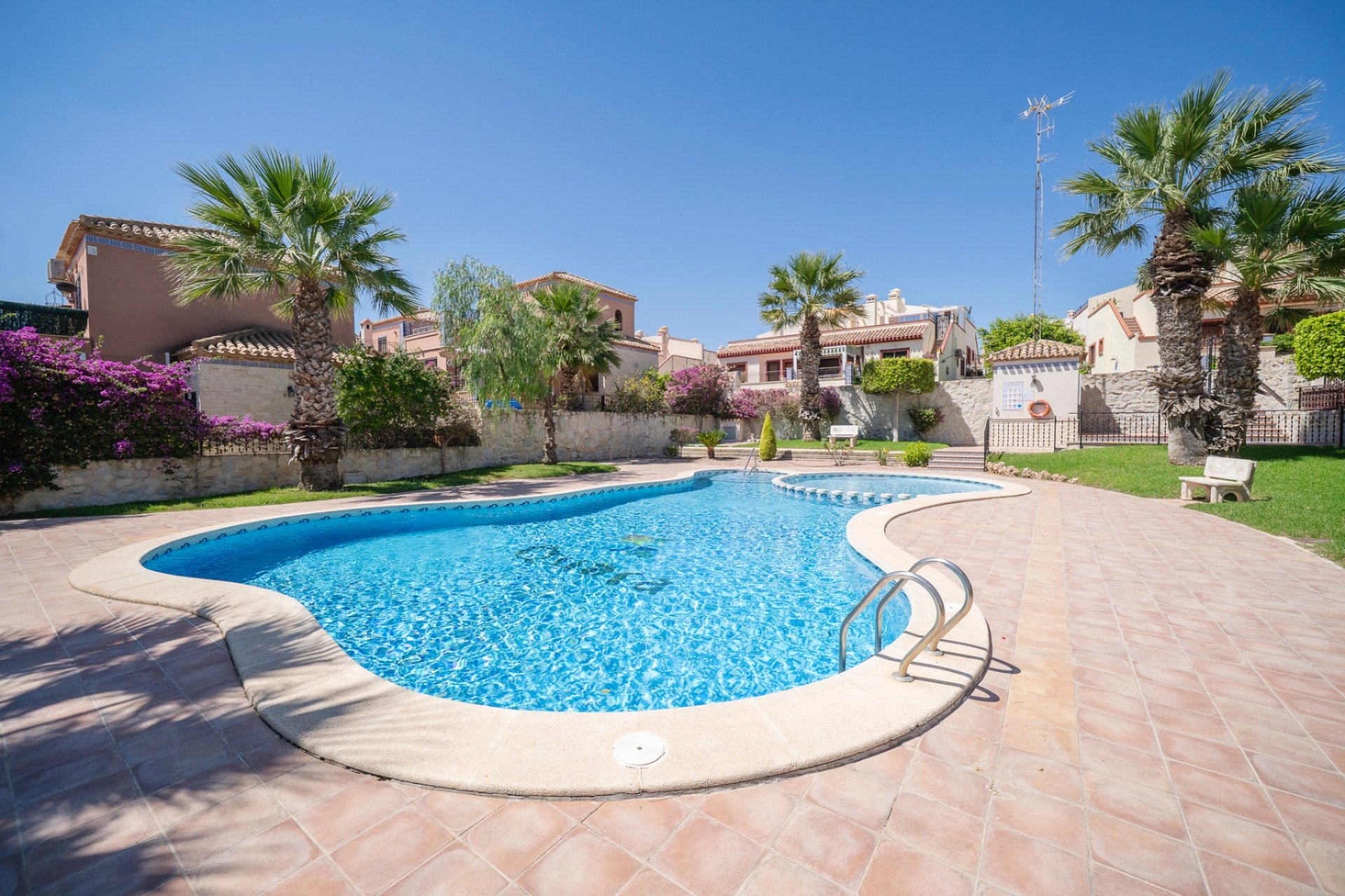 Resale - Semi-detached Villa - San Miguel de Salinas - San Miguel