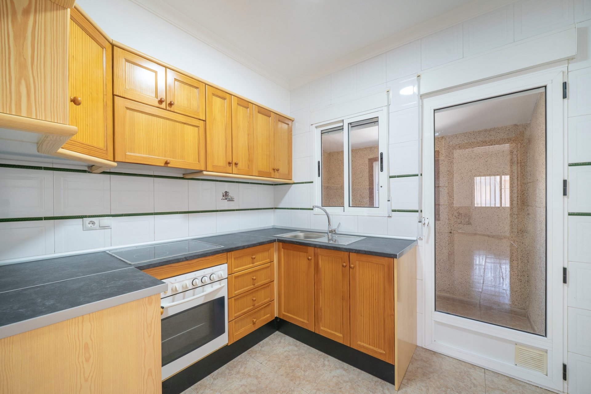 Resale - Villa - Algorfa