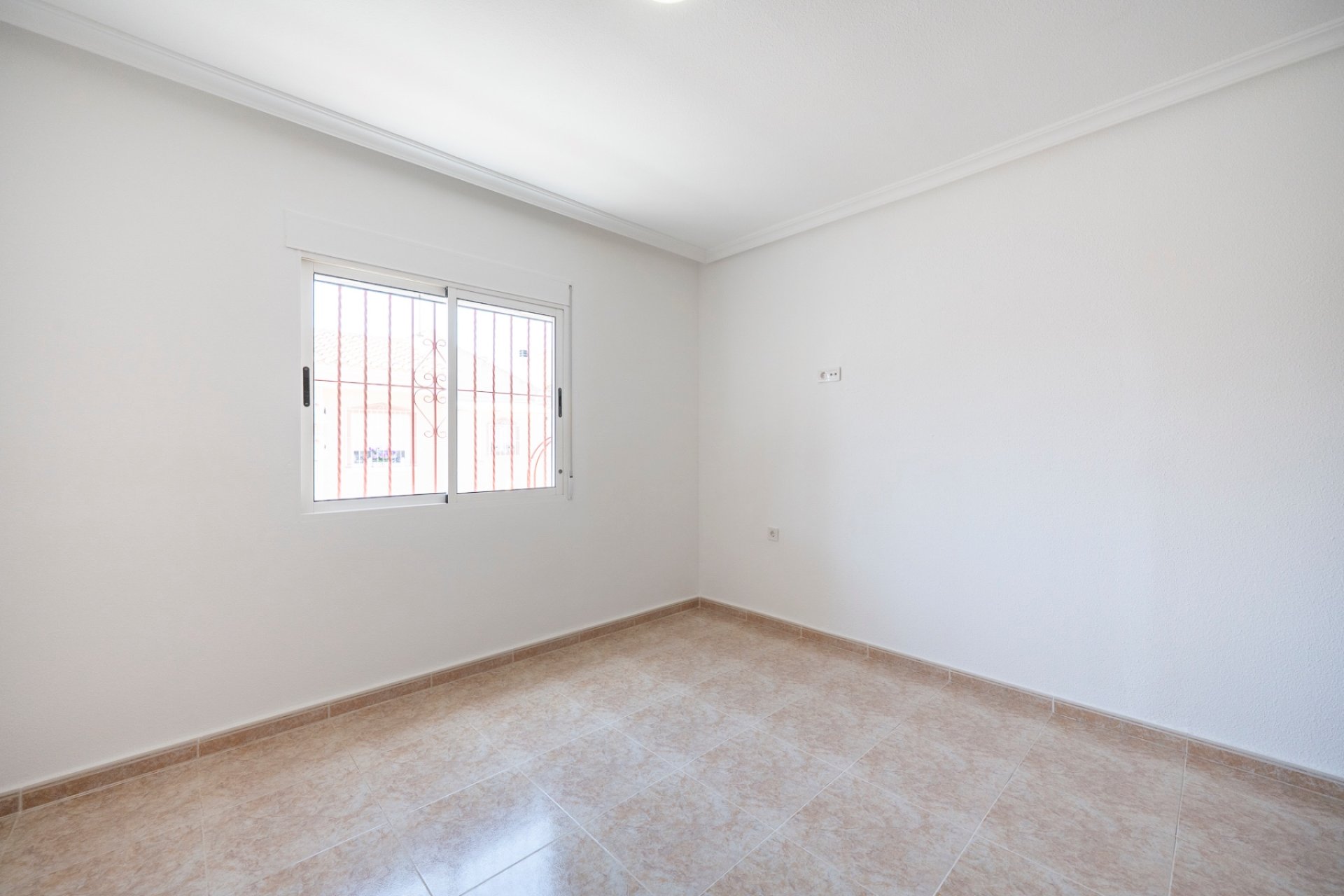Resale - Villa - Algorfa
