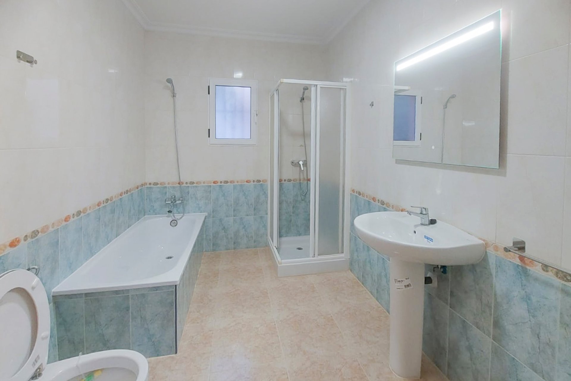 Resale - Villa - Algorfa