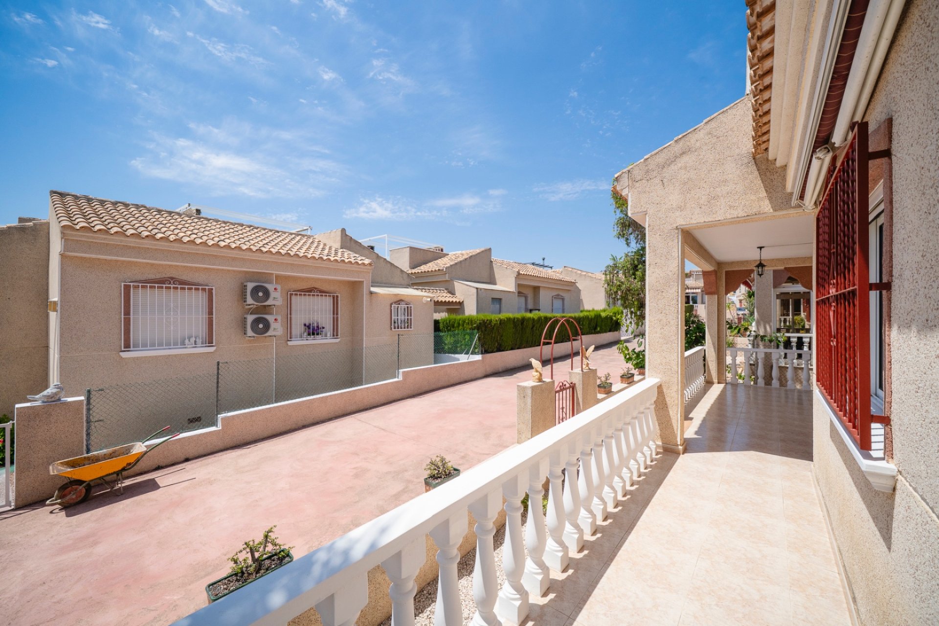 Resale - Villa - Algorfa