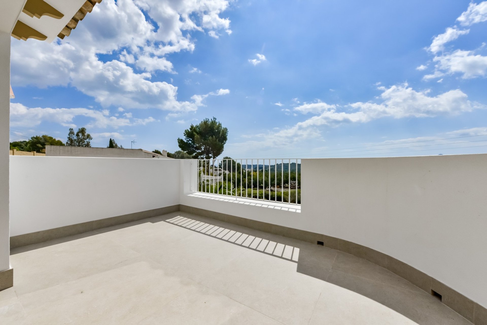 Resale - Villa - Altea