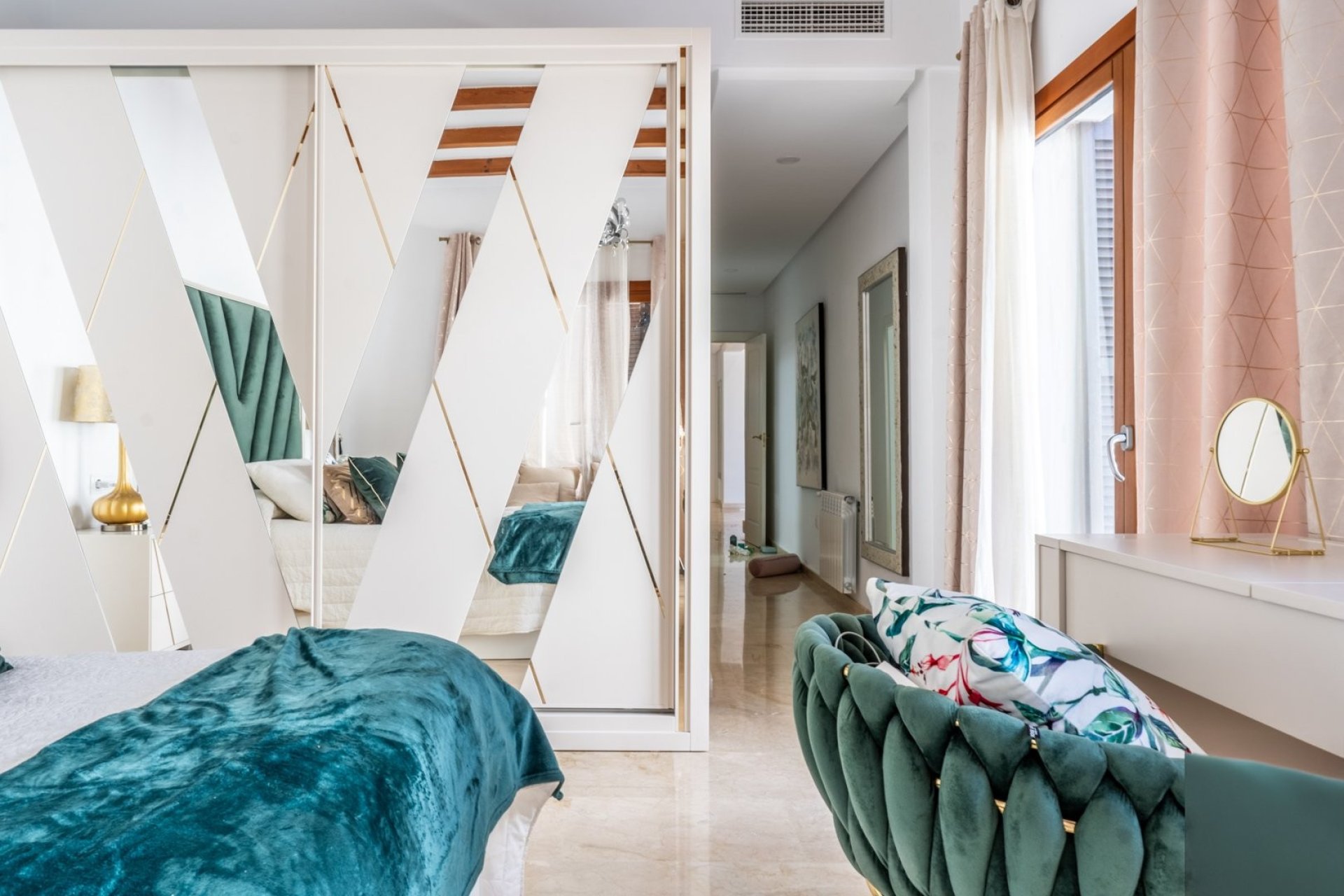 Resale - Villa - Baños y Mendigo