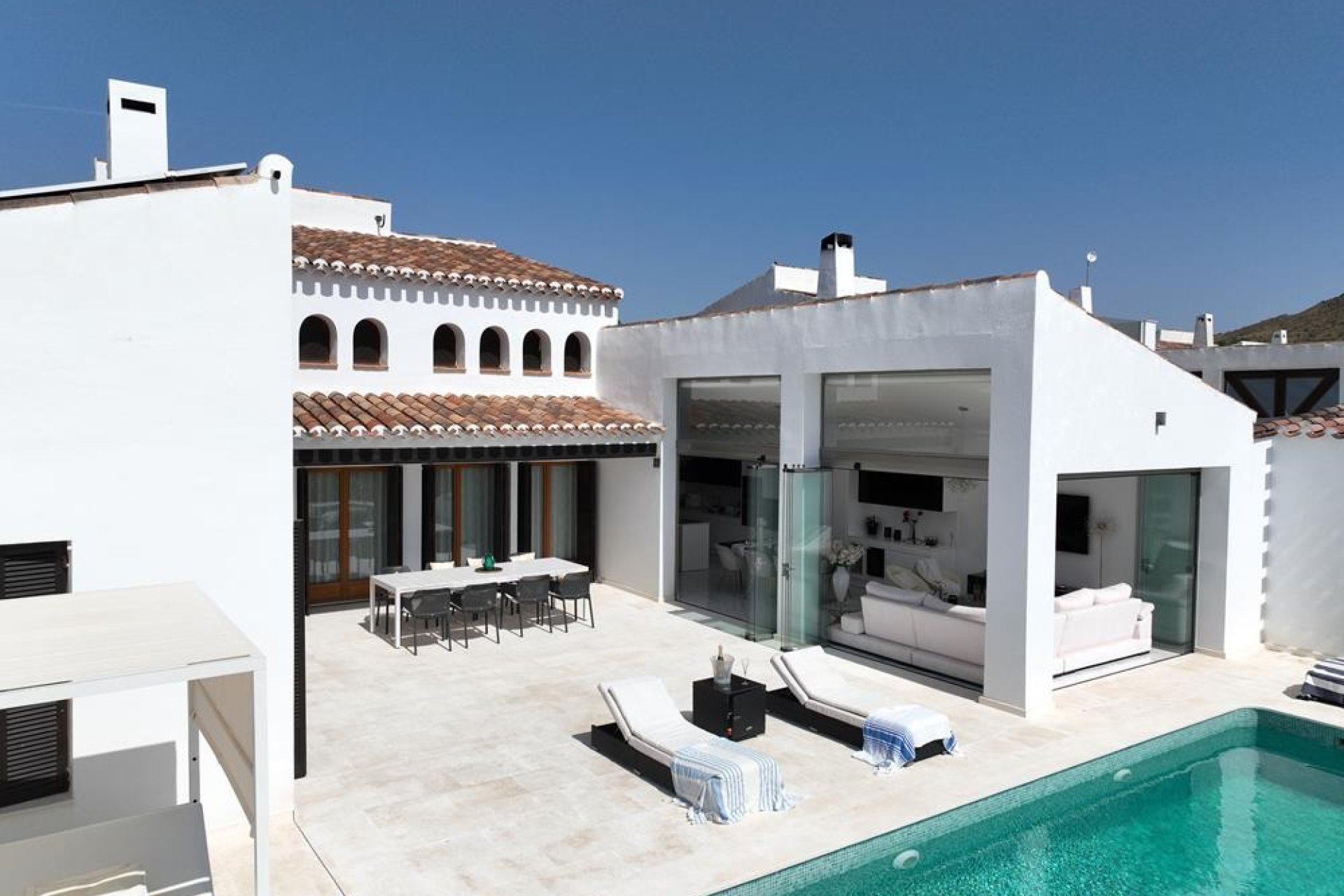 Resale - Villa - Baños y Mendigo