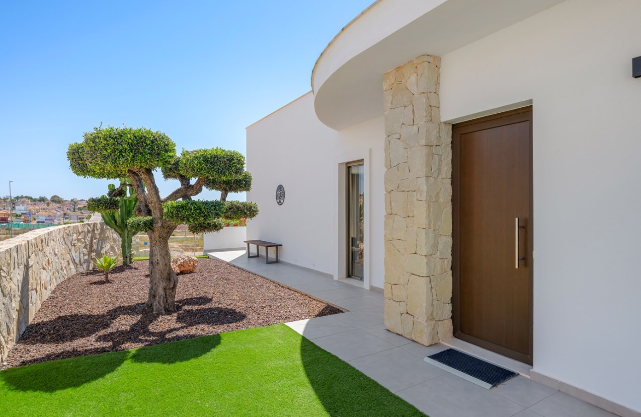 Resale - Villa - La Marina