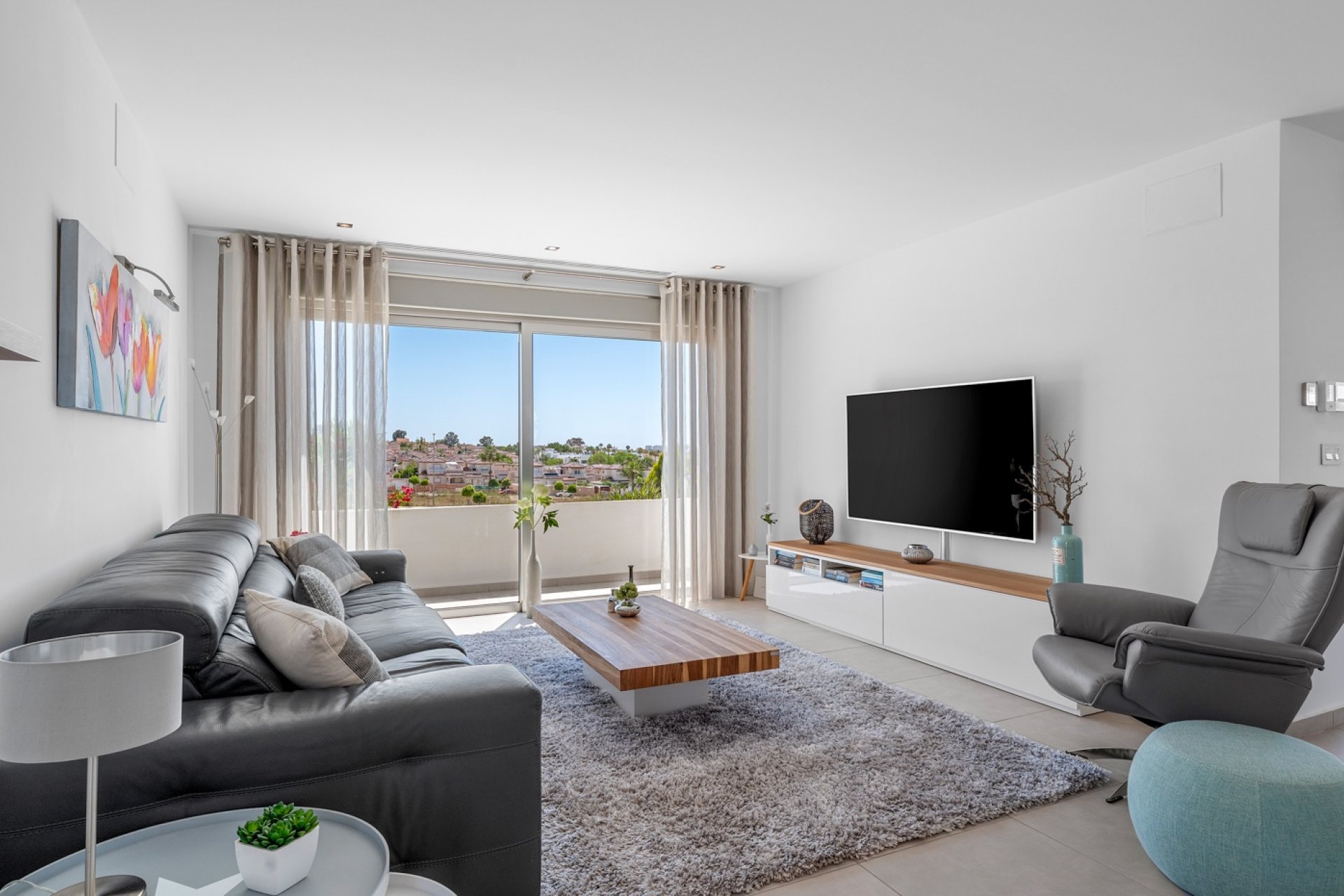 Resale - Villa - La Marina