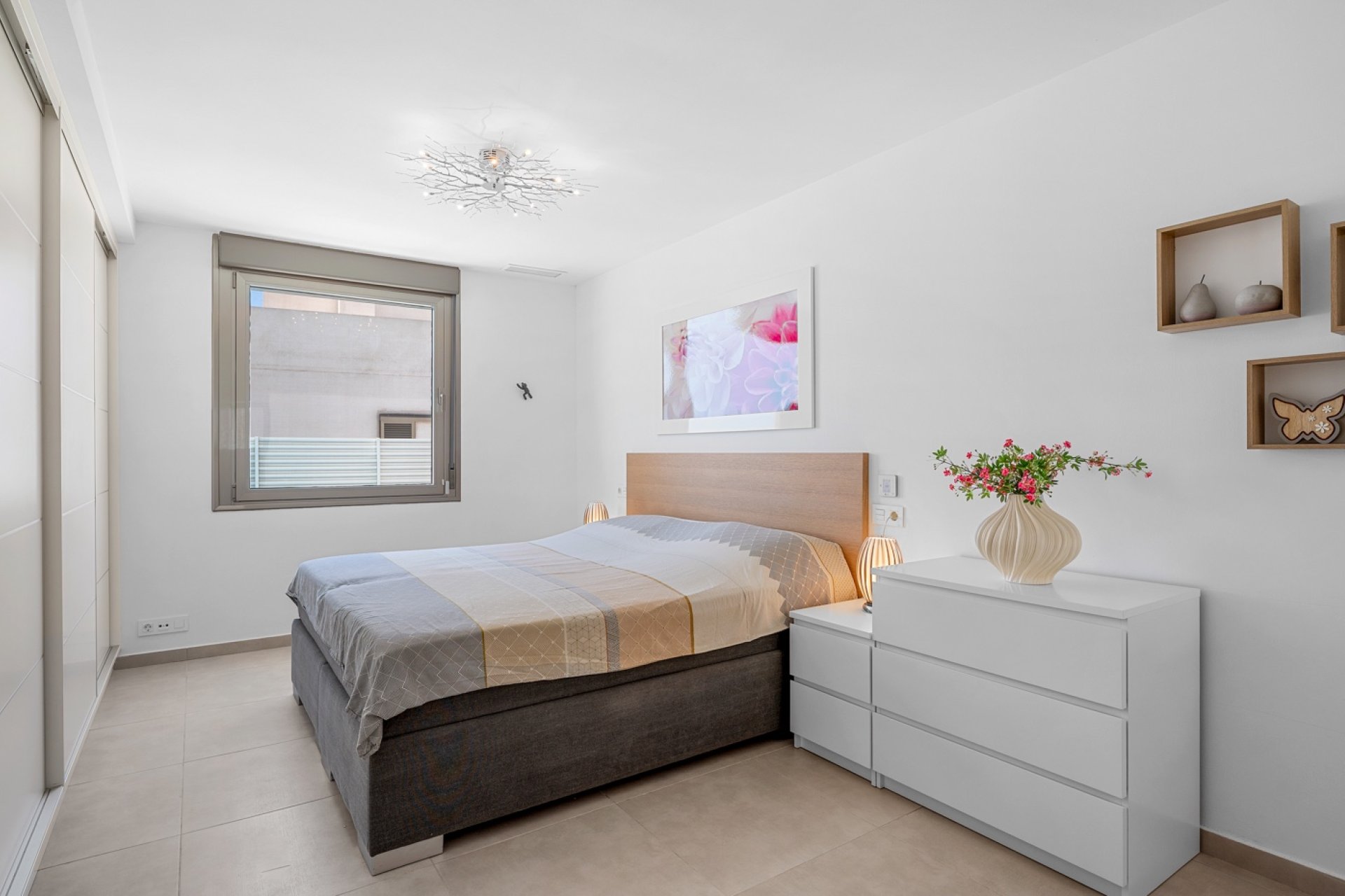 Resale - Villa - La Marina