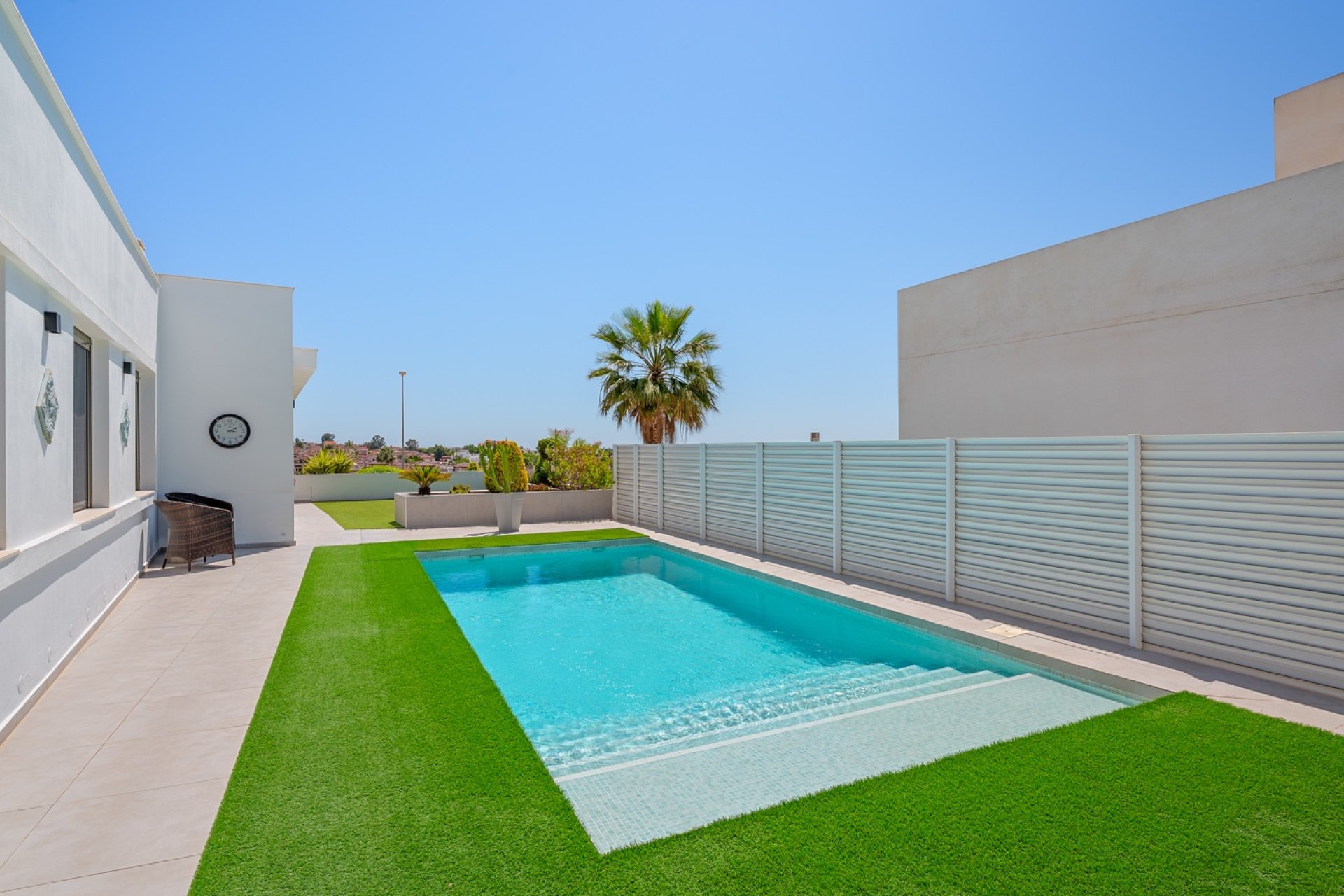Resale - Villa - La Marina