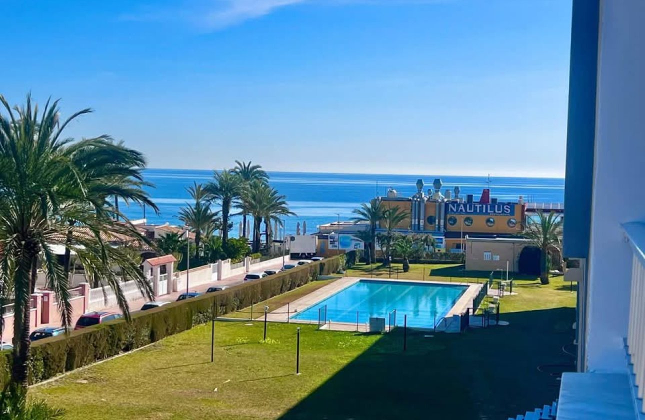 Reventa - Apartamento  - Punta Prima