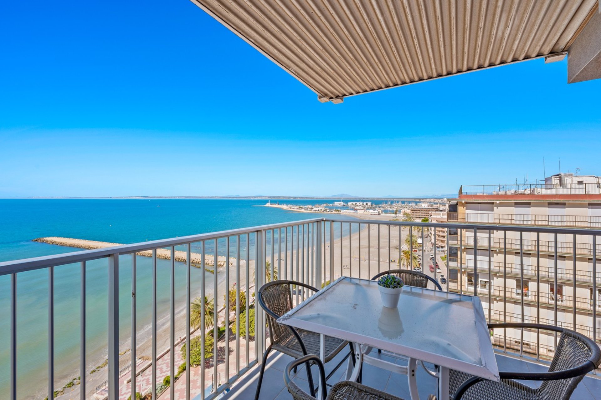 Reventa - Apartamento  - Santa Pola