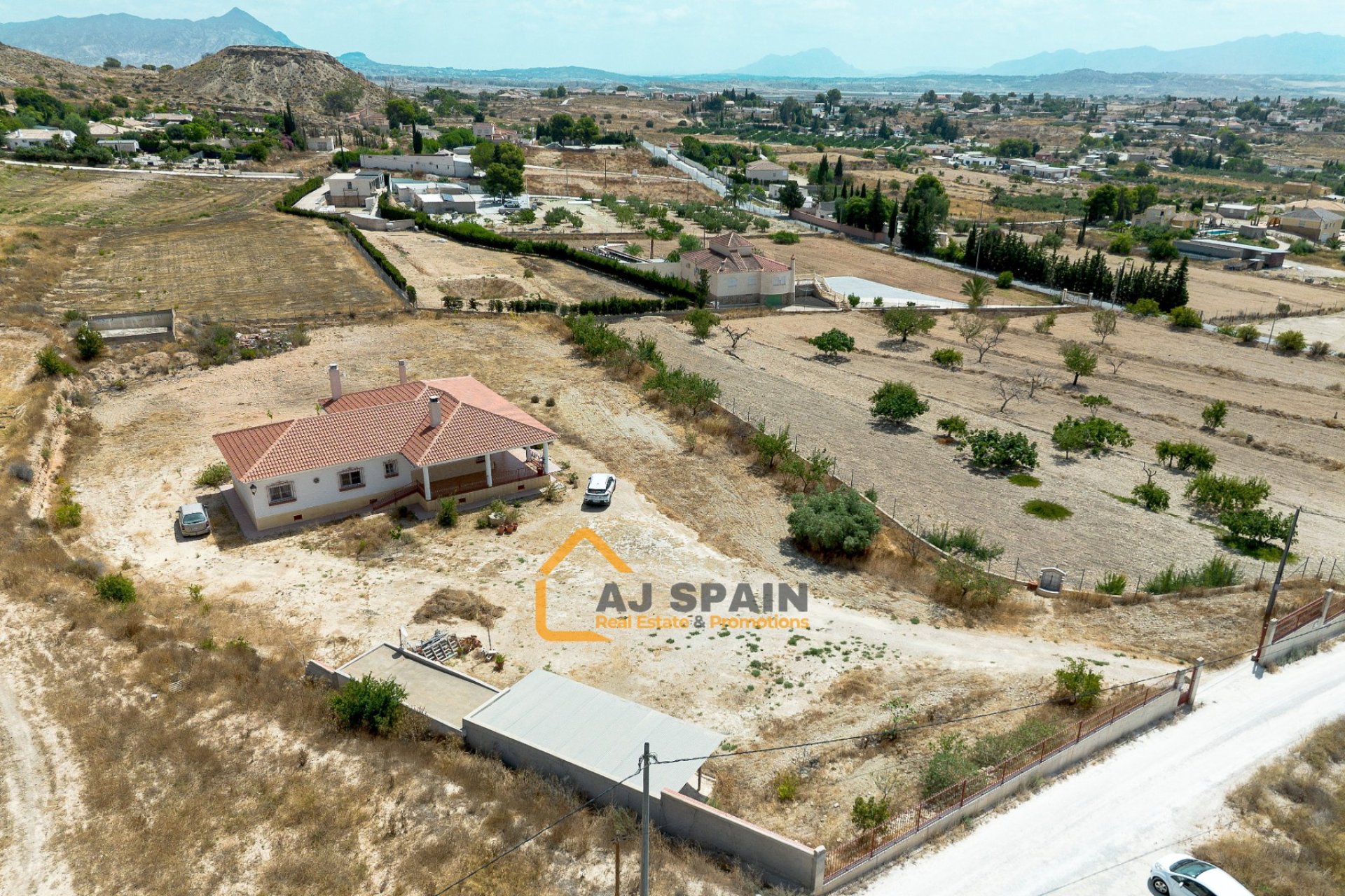 Reventa - Finca/Hacienda - Fortuna - LAS KALENDAS