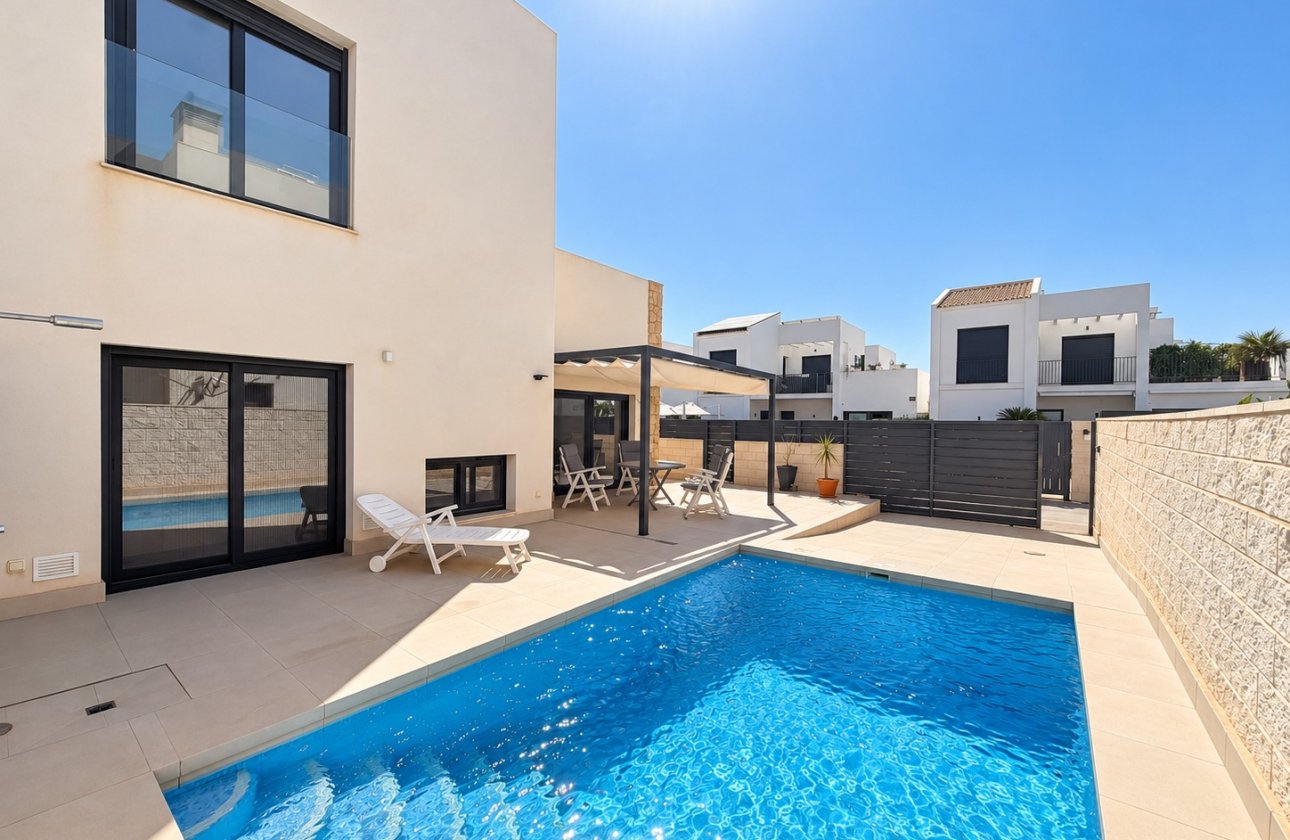 Reventa - Villa Adosada - Ciudad Quesada