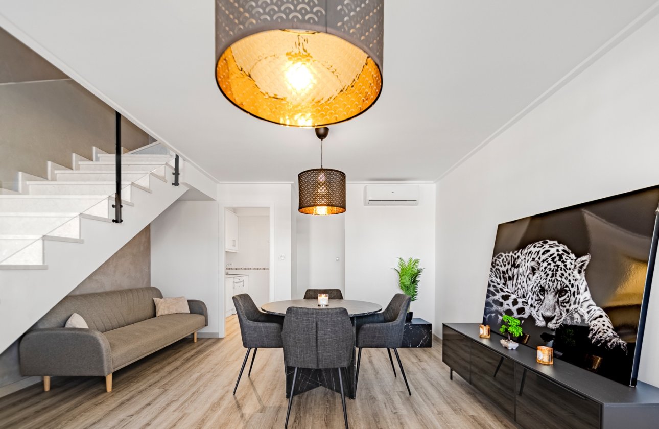 Reventa - Villa Adosada - Torrevieja - Los Balcones