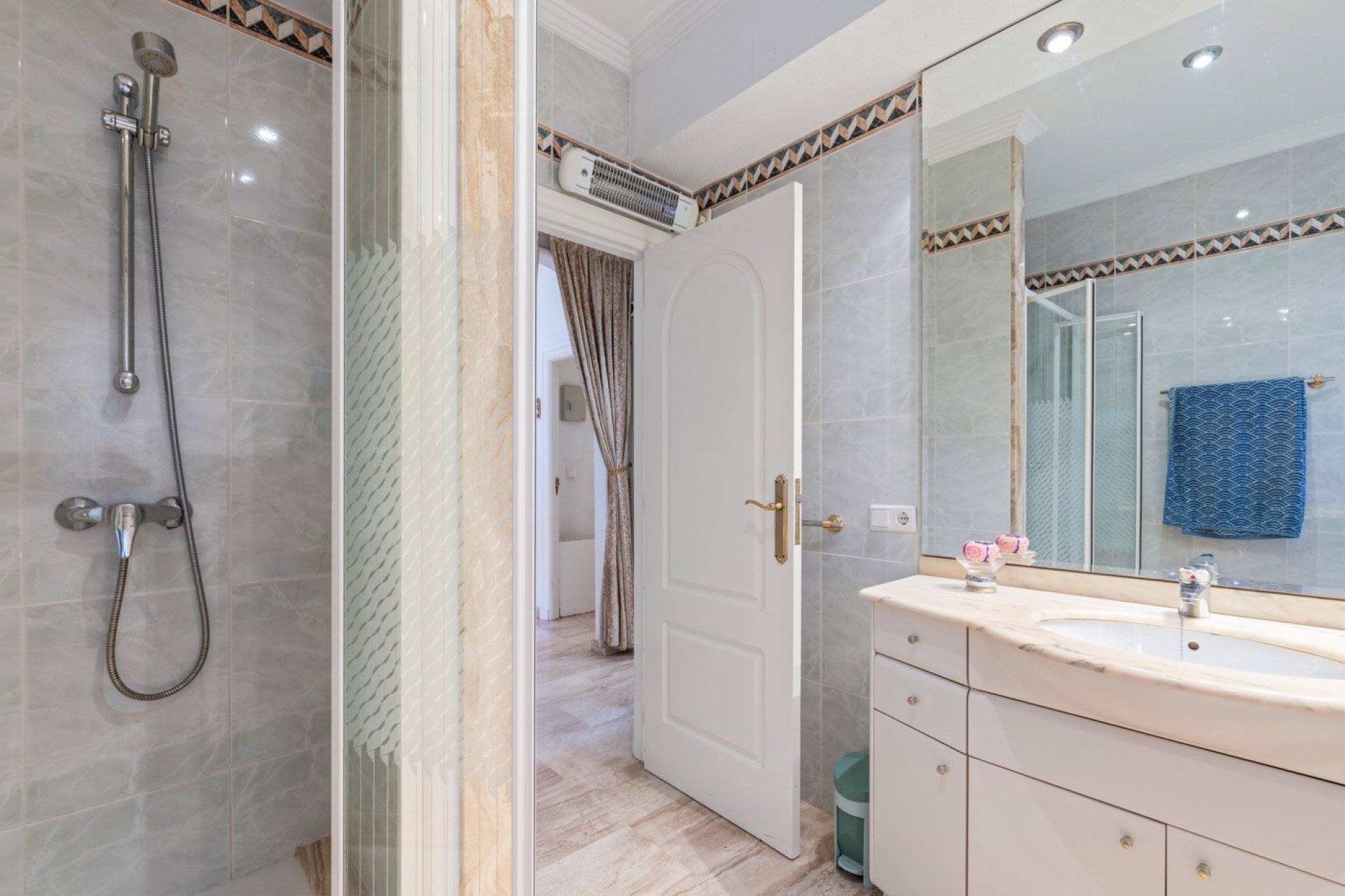 Reventa - Villa - Ciudad Quesada - Doña pepa