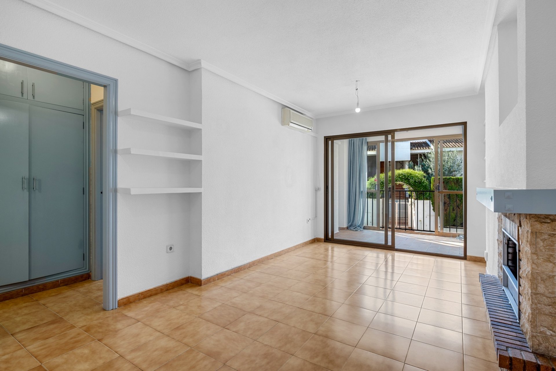 Újraértékesítés - Apartman - Altea