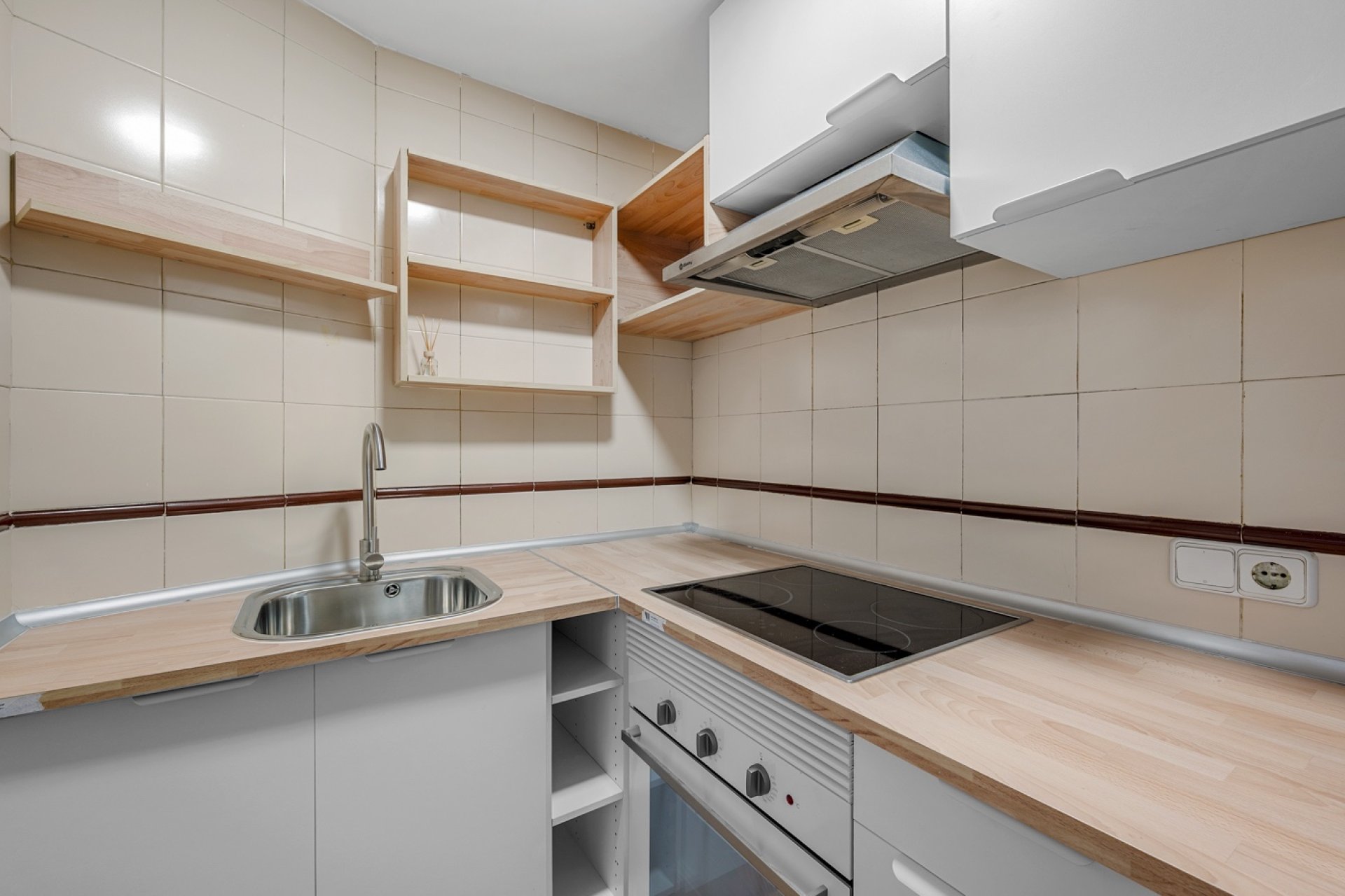 Újraértékesítés - Apartman - Altea