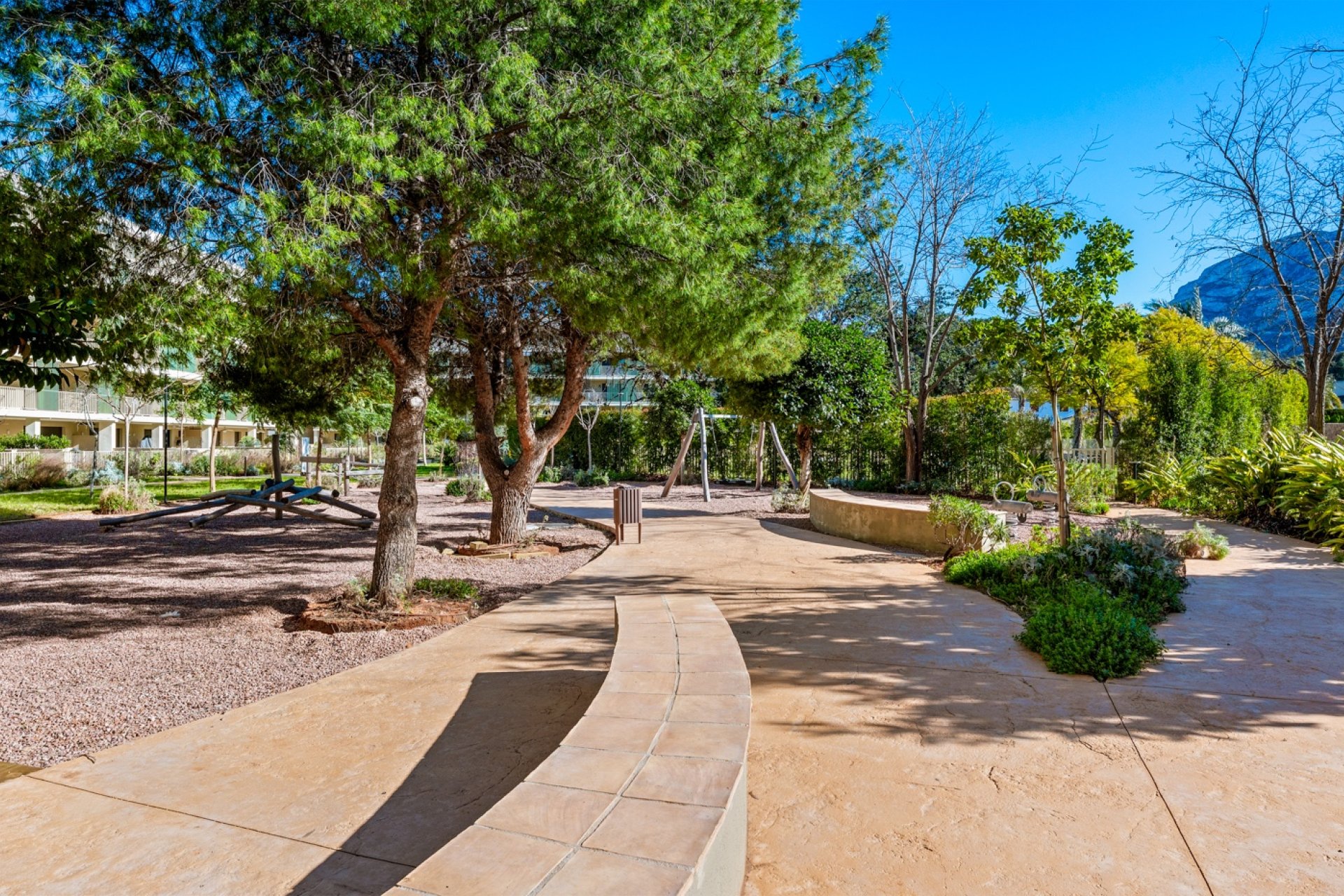 Újraértékesítés - Apartman - Denia - Puerto