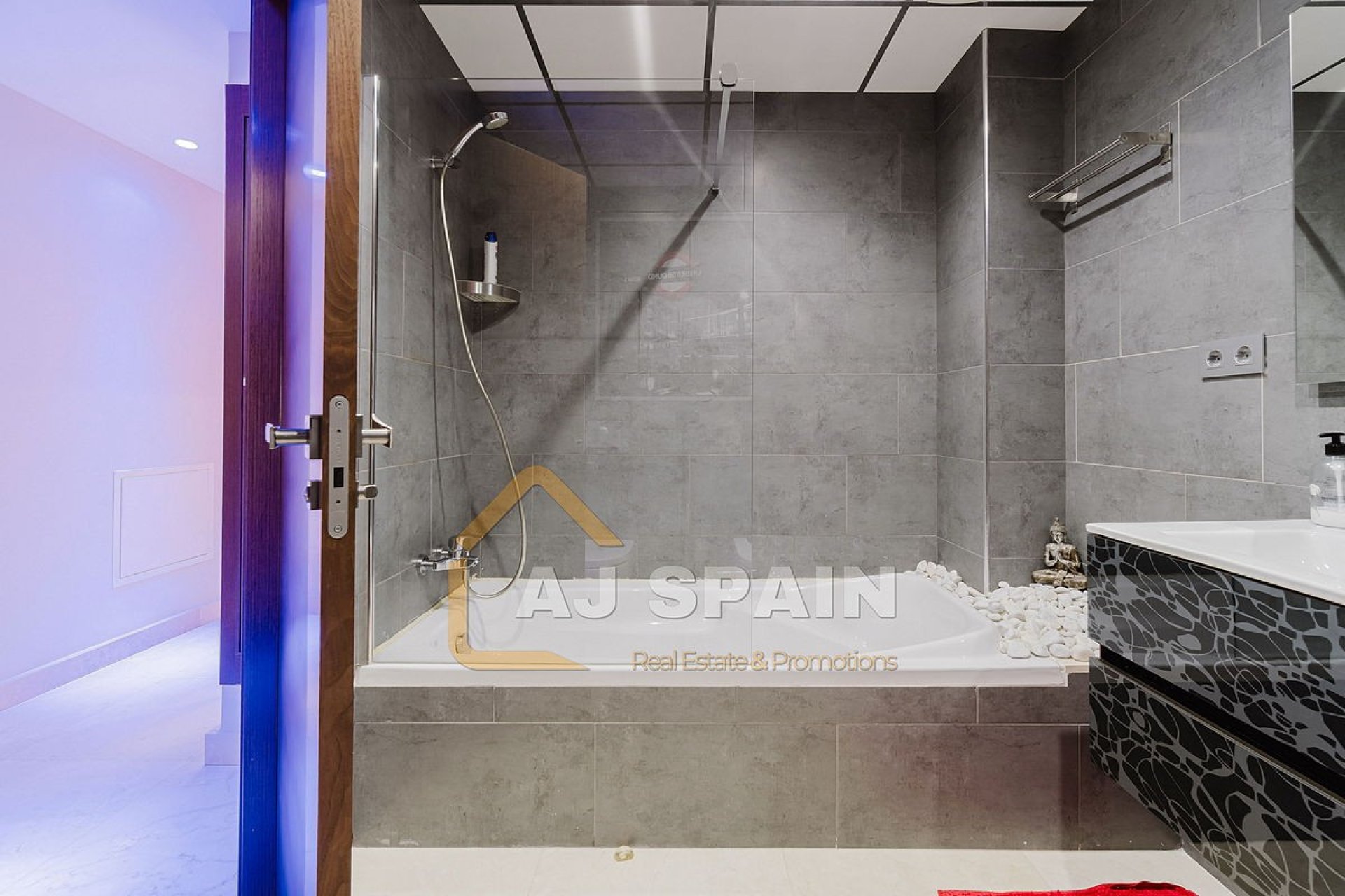 Újraértékesítés - Apartman - Fortuna