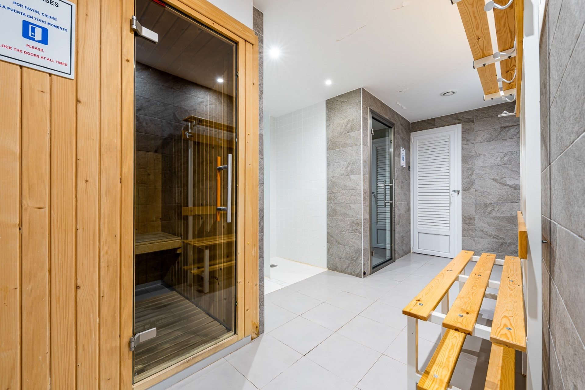 Újraértékesítés - Apartman - Torrevieja - Punta Prima