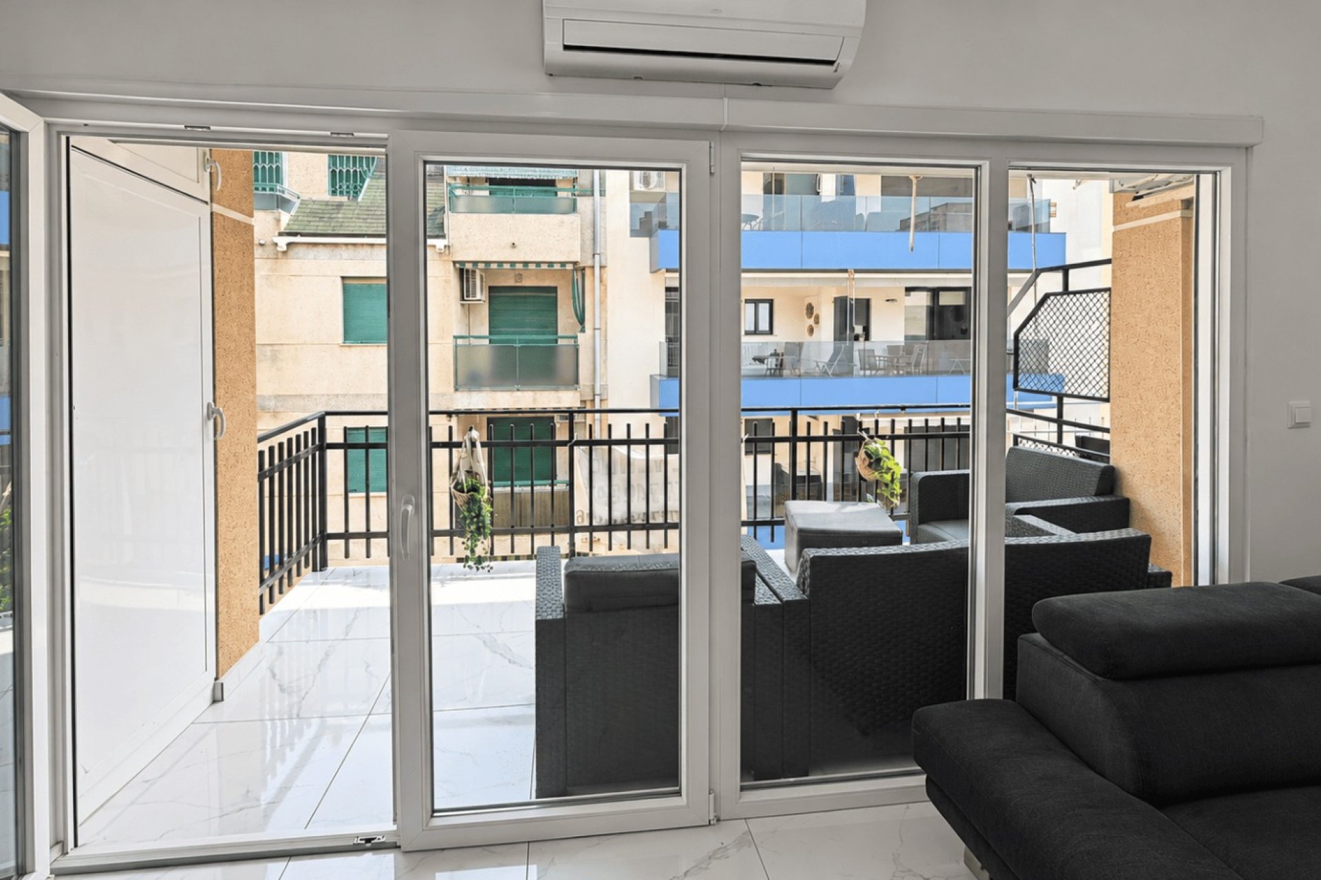 Újraértékesítés - Apartman - Torrevieja
