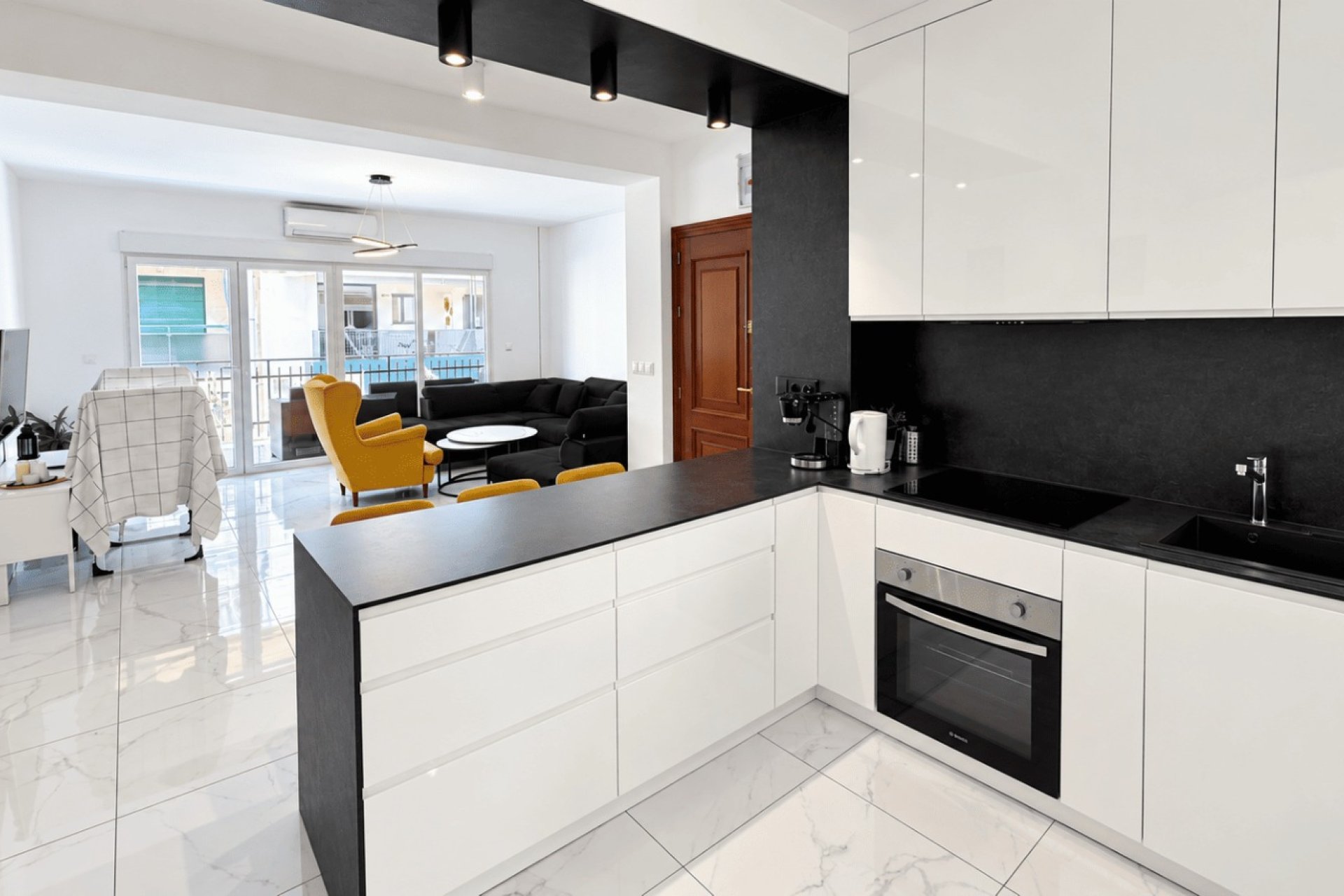 Újraértékesítés - Apartman - Torrevieja