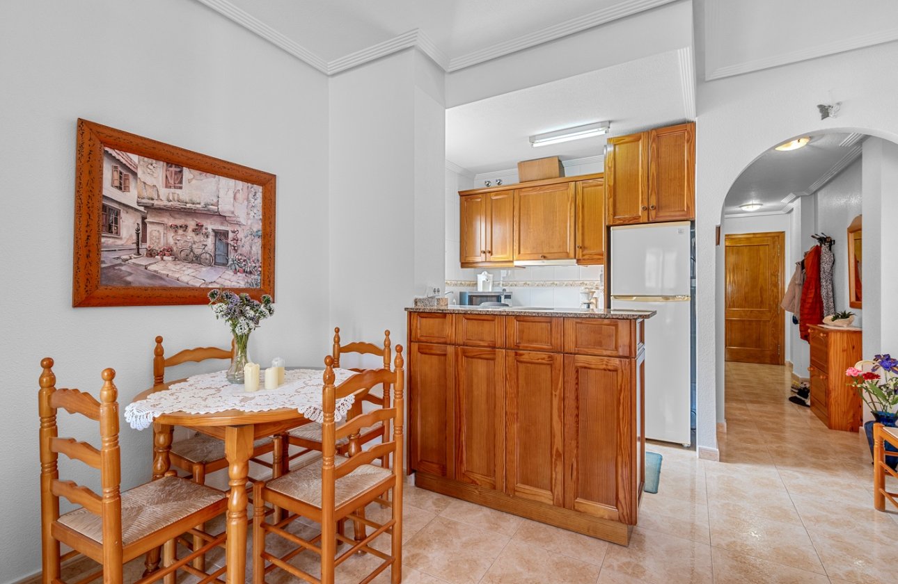 Újraértékesítés - Apartman - Torrevieja