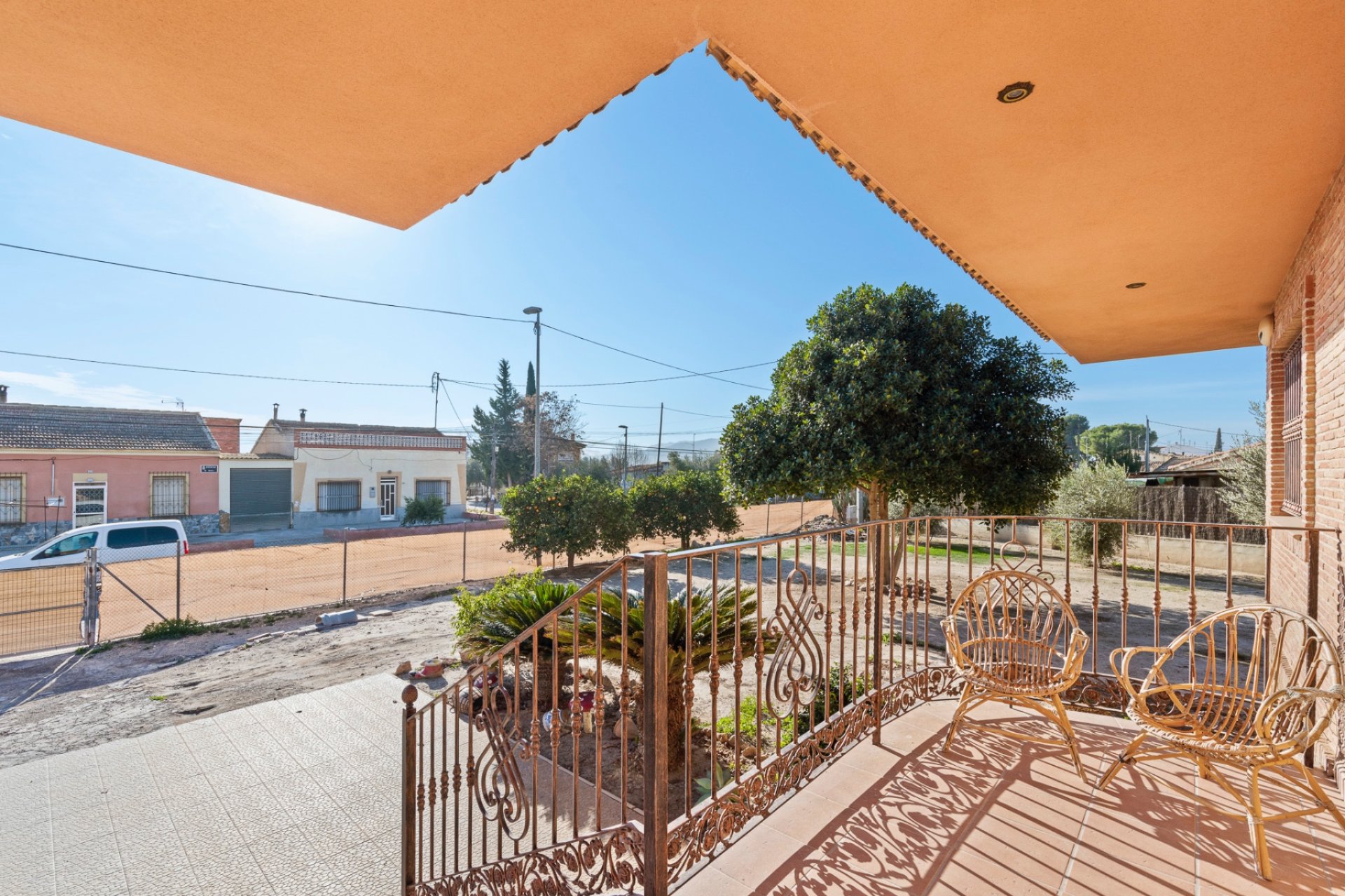 Újraértékesítés - Finca - Beniel - Carretera de Beniel
