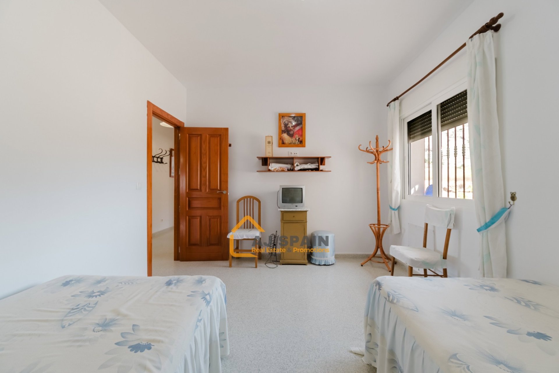 Újraértékesítés - Finca - Fortuna - LAS KALENDAS