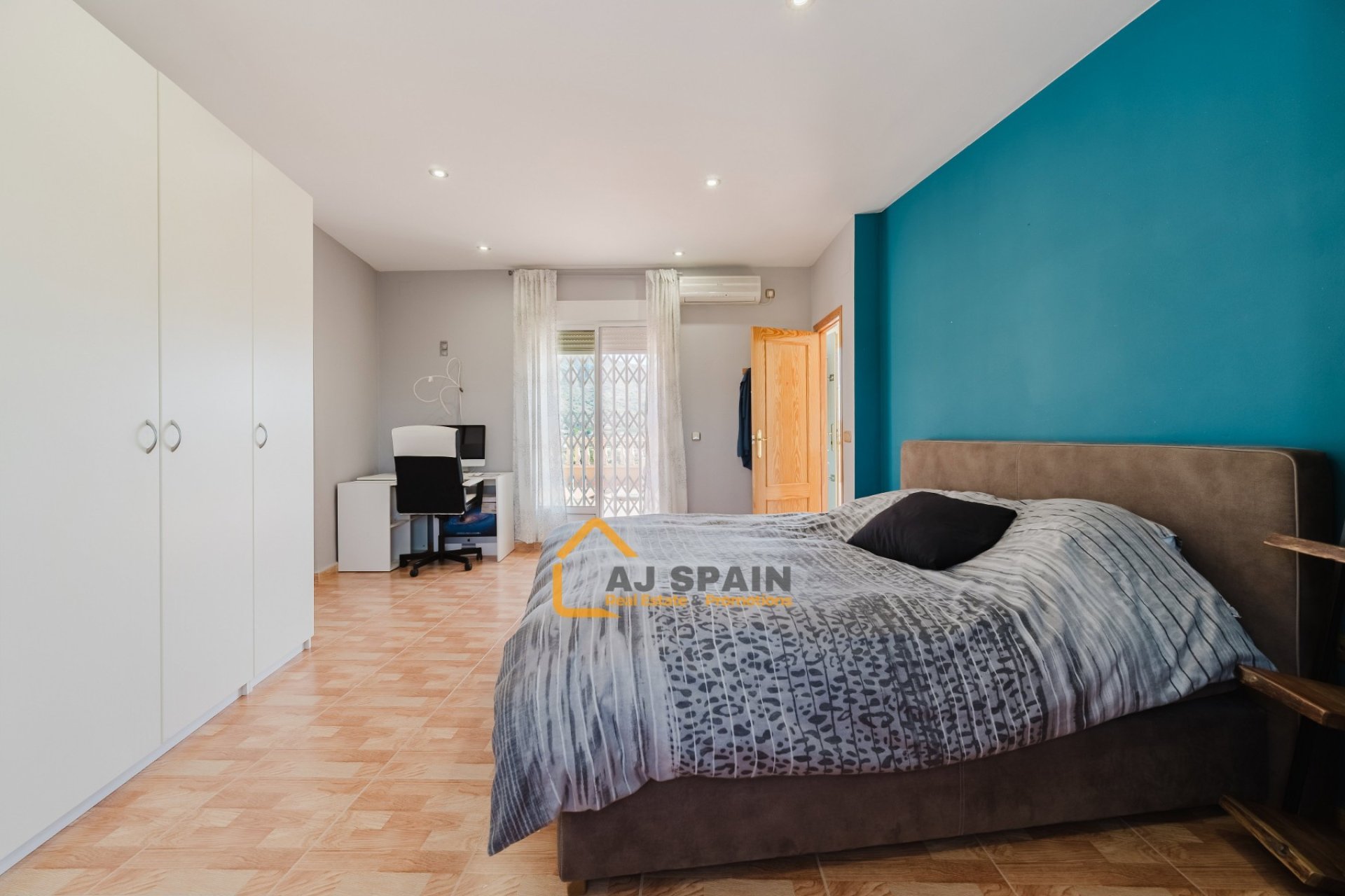 Újraértékesítés - Finca - Fortuna - 