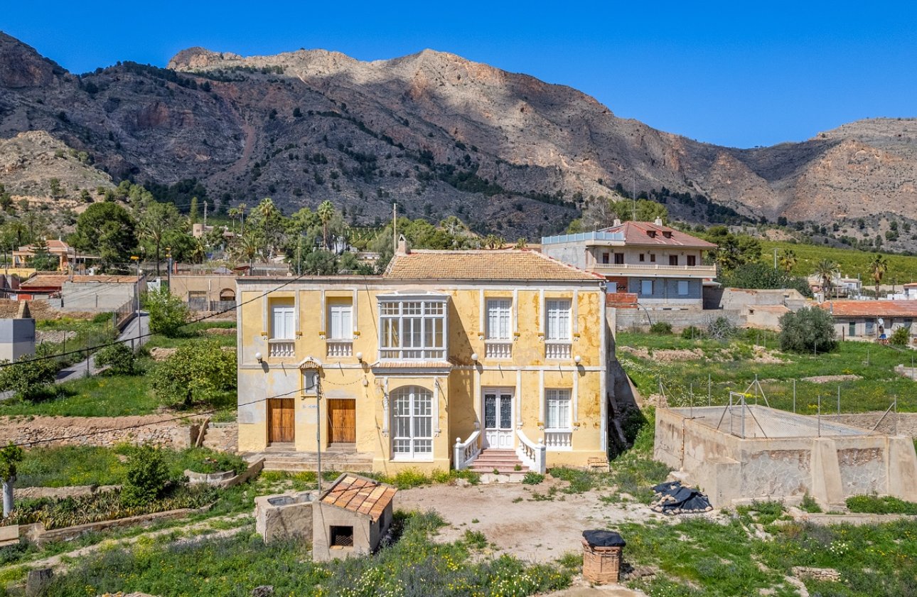 Újraértékesítés - finca - Orihuela