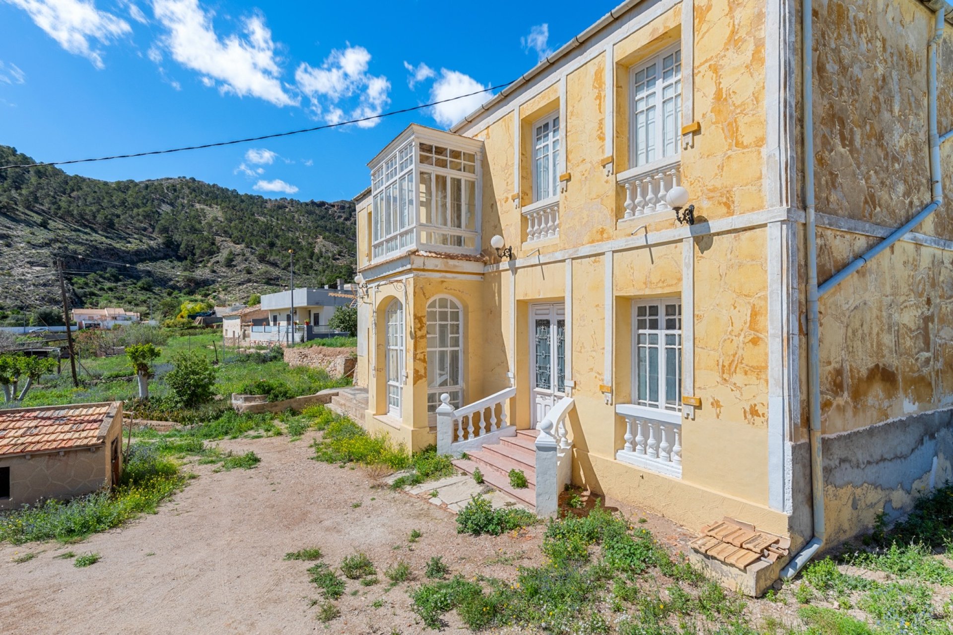 Újraértékesítés - finca - Orihuela