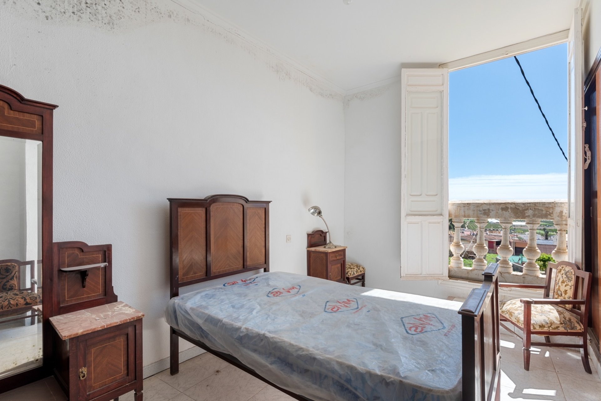 Újraértékesítés - finca - Orihuela