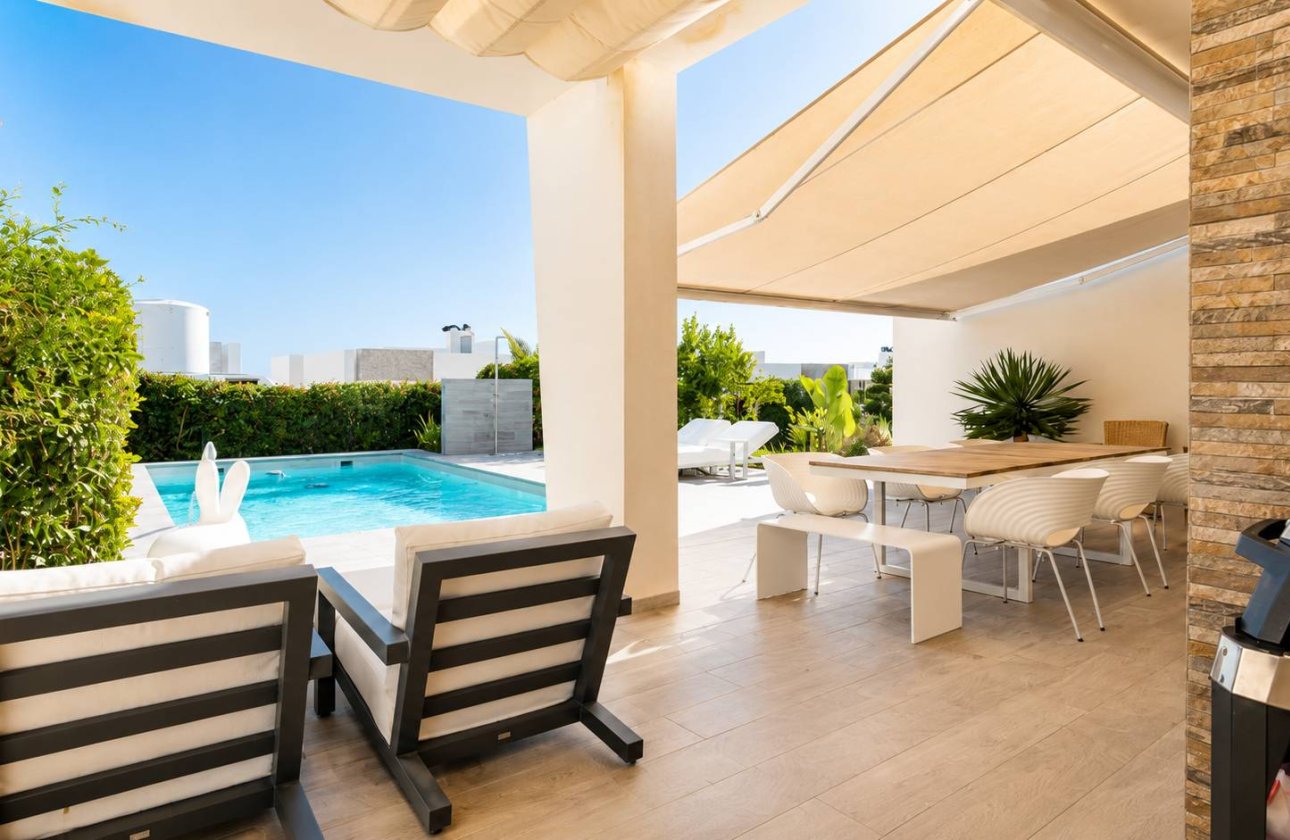 Újraértékesítés - Villa - Algorfa