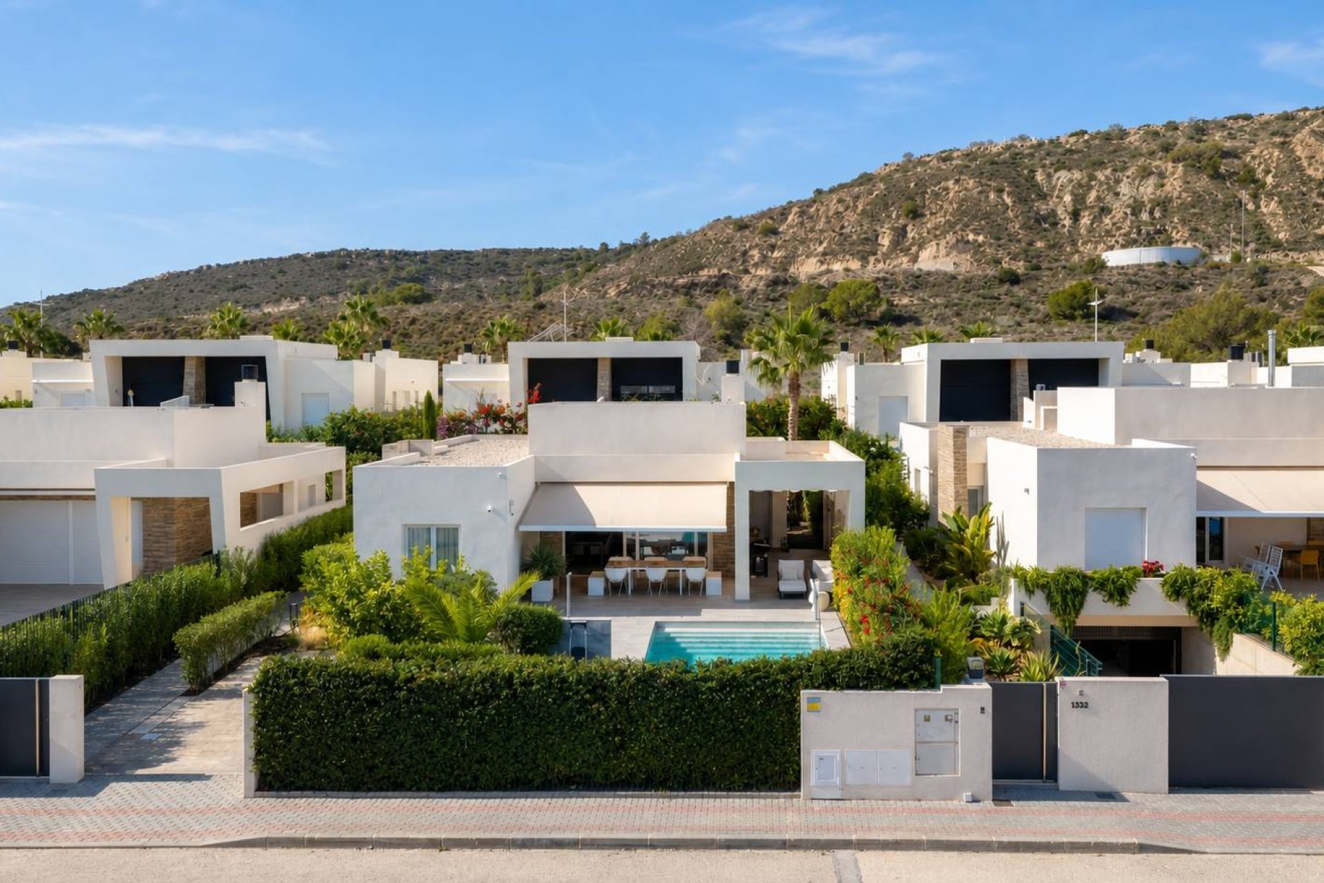 Újraértékesítés - Villa - Algorfa