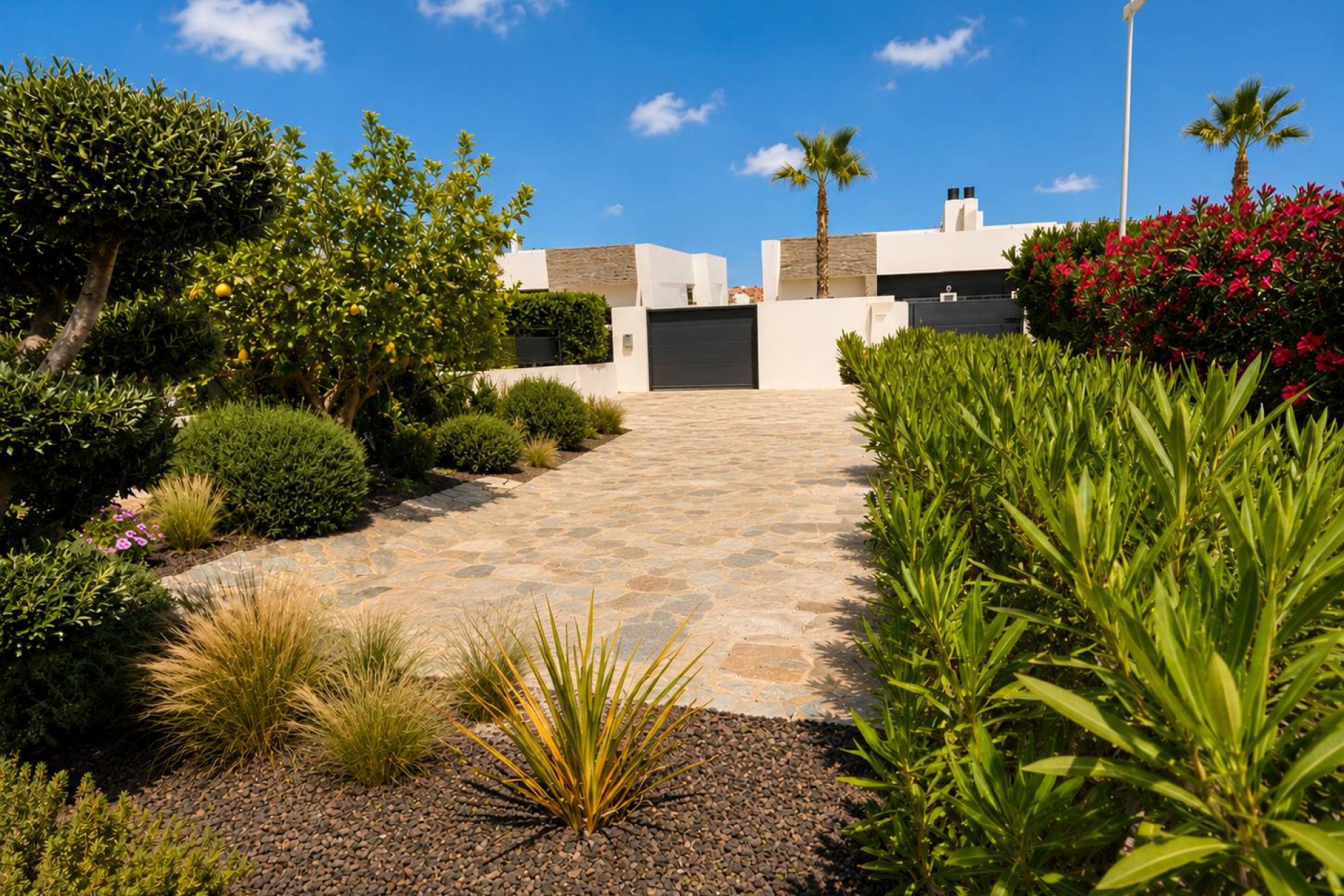 Újraértékesítés - Villa - Algorfa