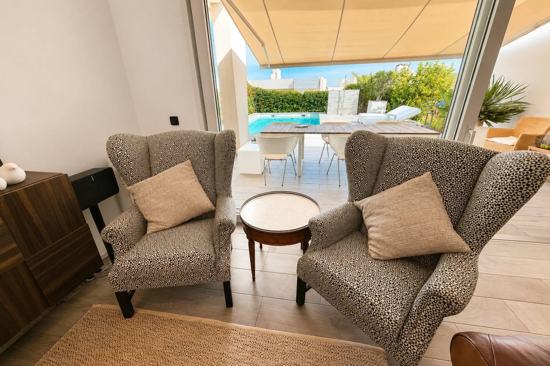 Újraértékesítés - Villa - Algorfa