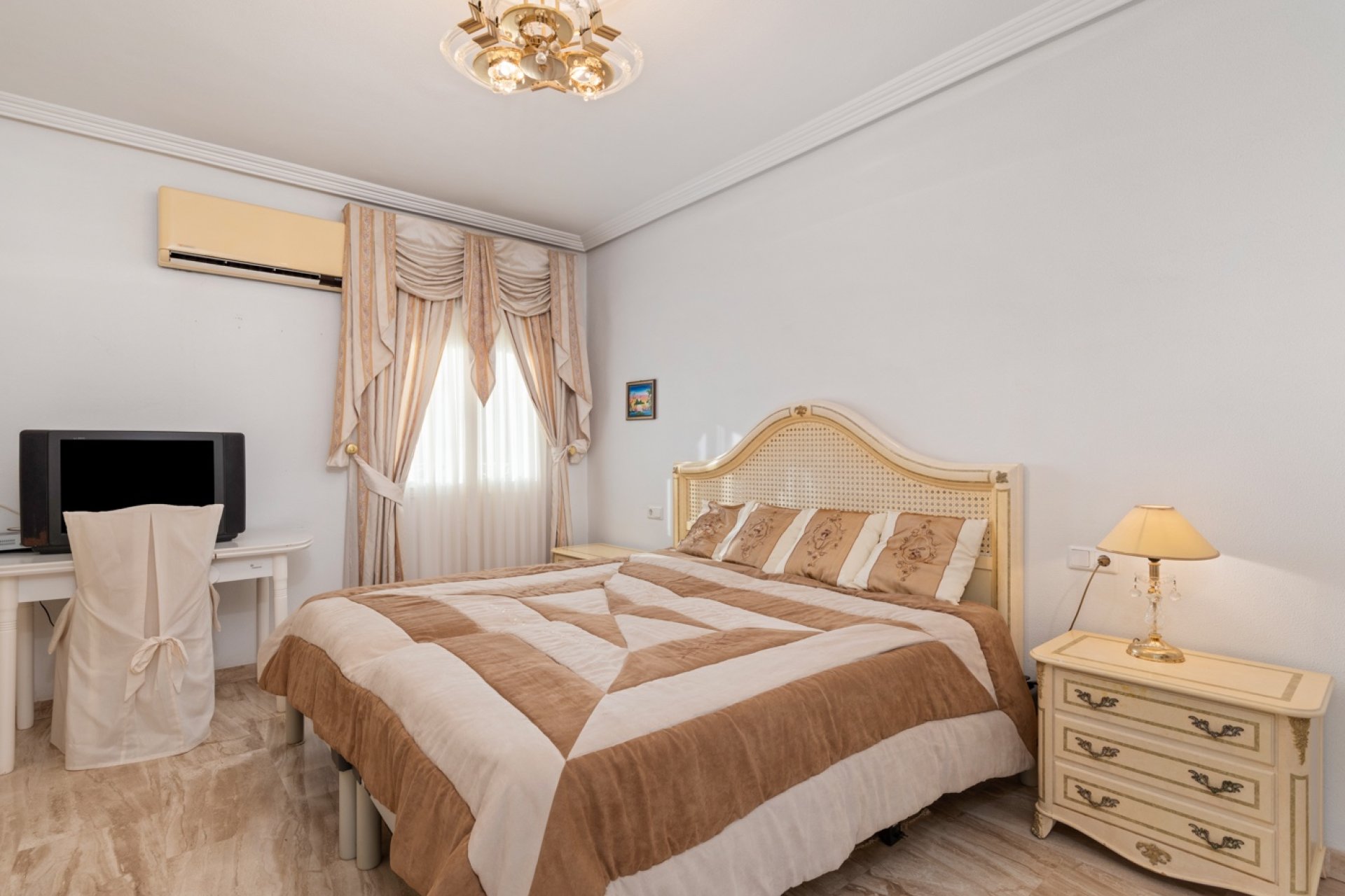 Újraértékesítés - Villa - Ciudad Quesada - Doña pepa