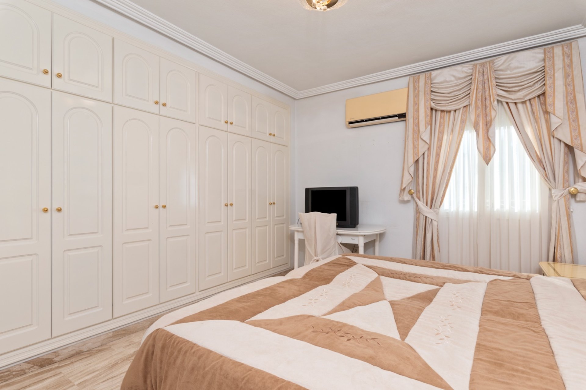 Újraértékesítés - Villa - Ciudad Quesada - Doña pepa