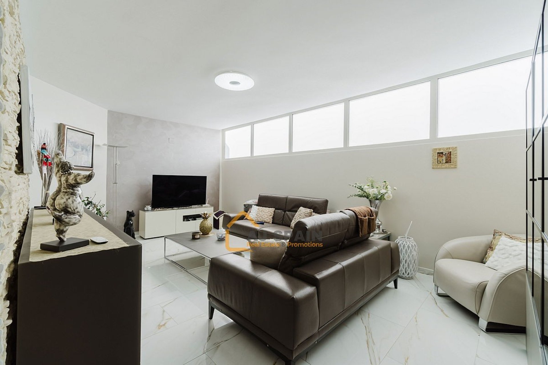 Újraértékesítés - Villa - Fortuna - LAS KALENDAS