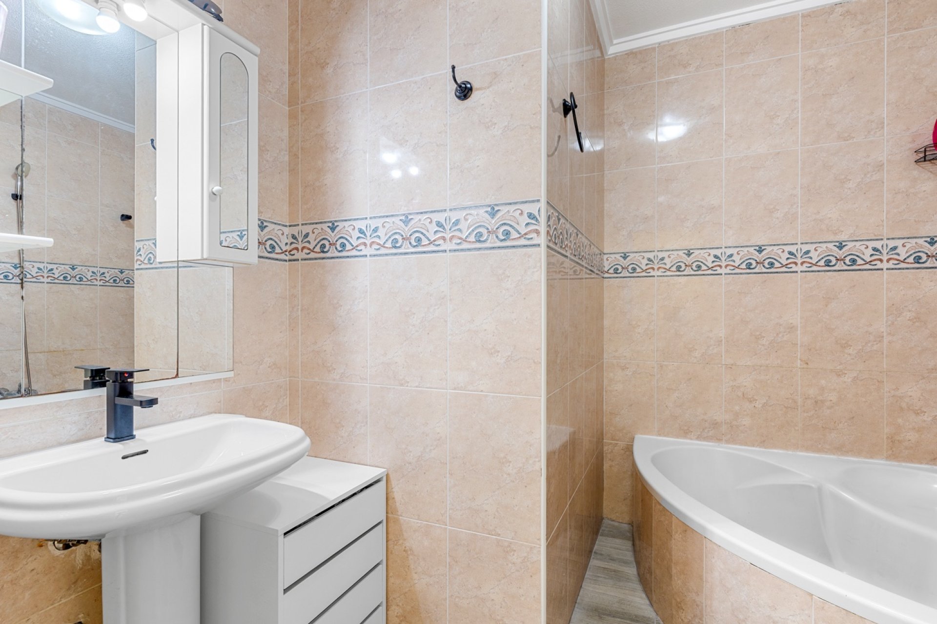 Újraértékesítés - Villa / ikerházfél - Ciudad Quesada - Doña pepa