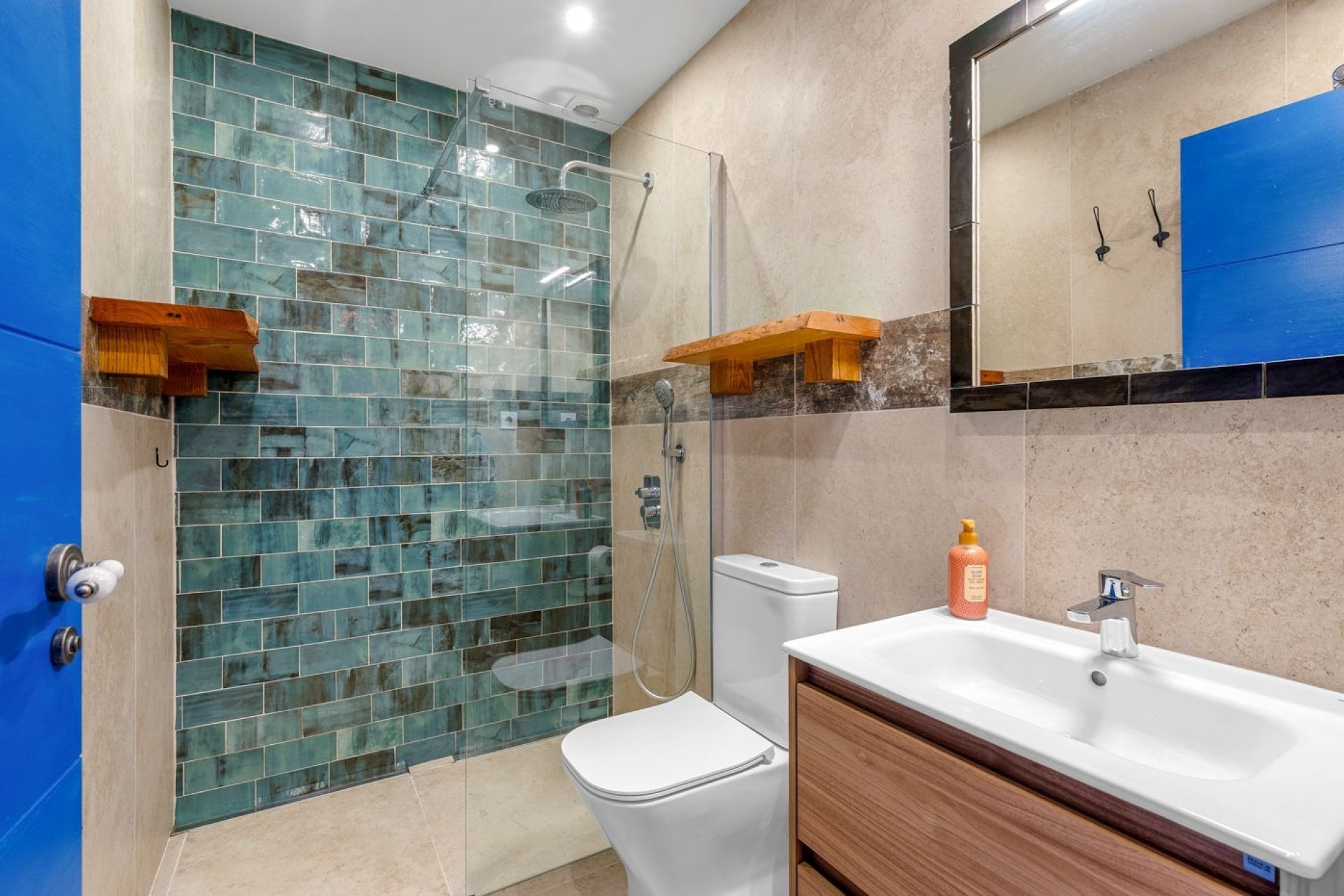 Újraértékesítés - Villa / ikerházfél - Los Alcázares