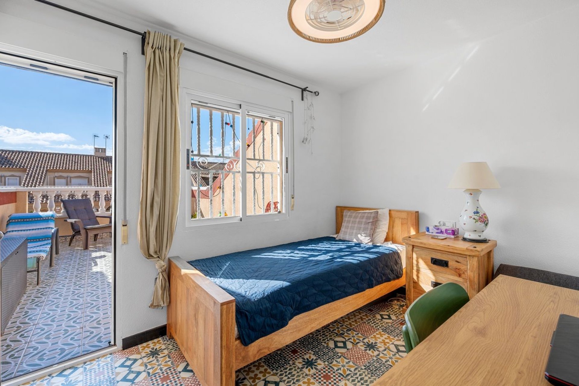 Újraértékesítés - Villa / ikerházfél - Los Alcázares