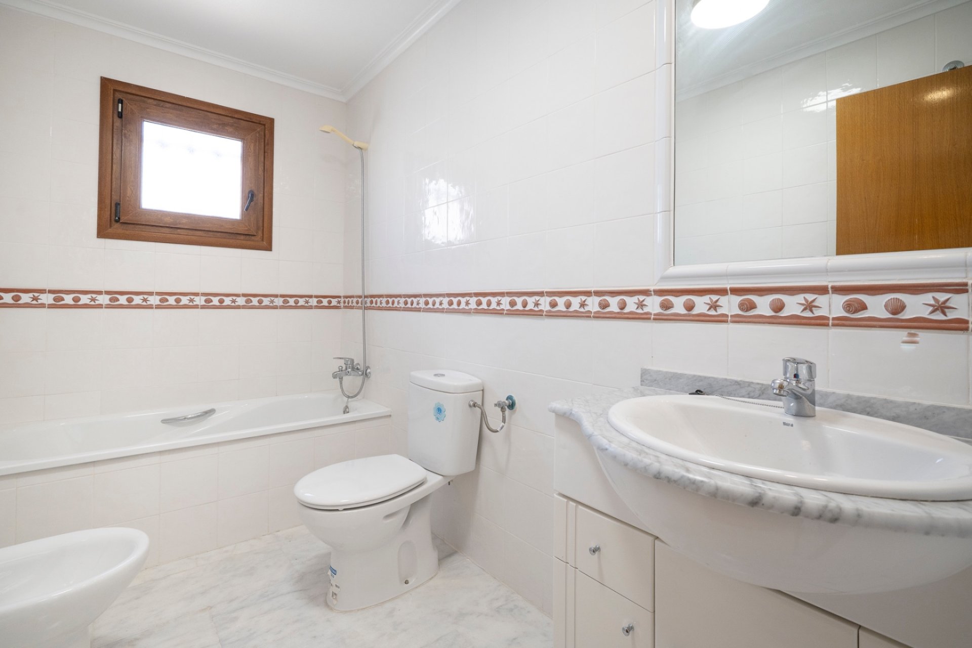 Újraértékesítés - Villa / ikerházfél - San Miguel de Salinas - San Miguel