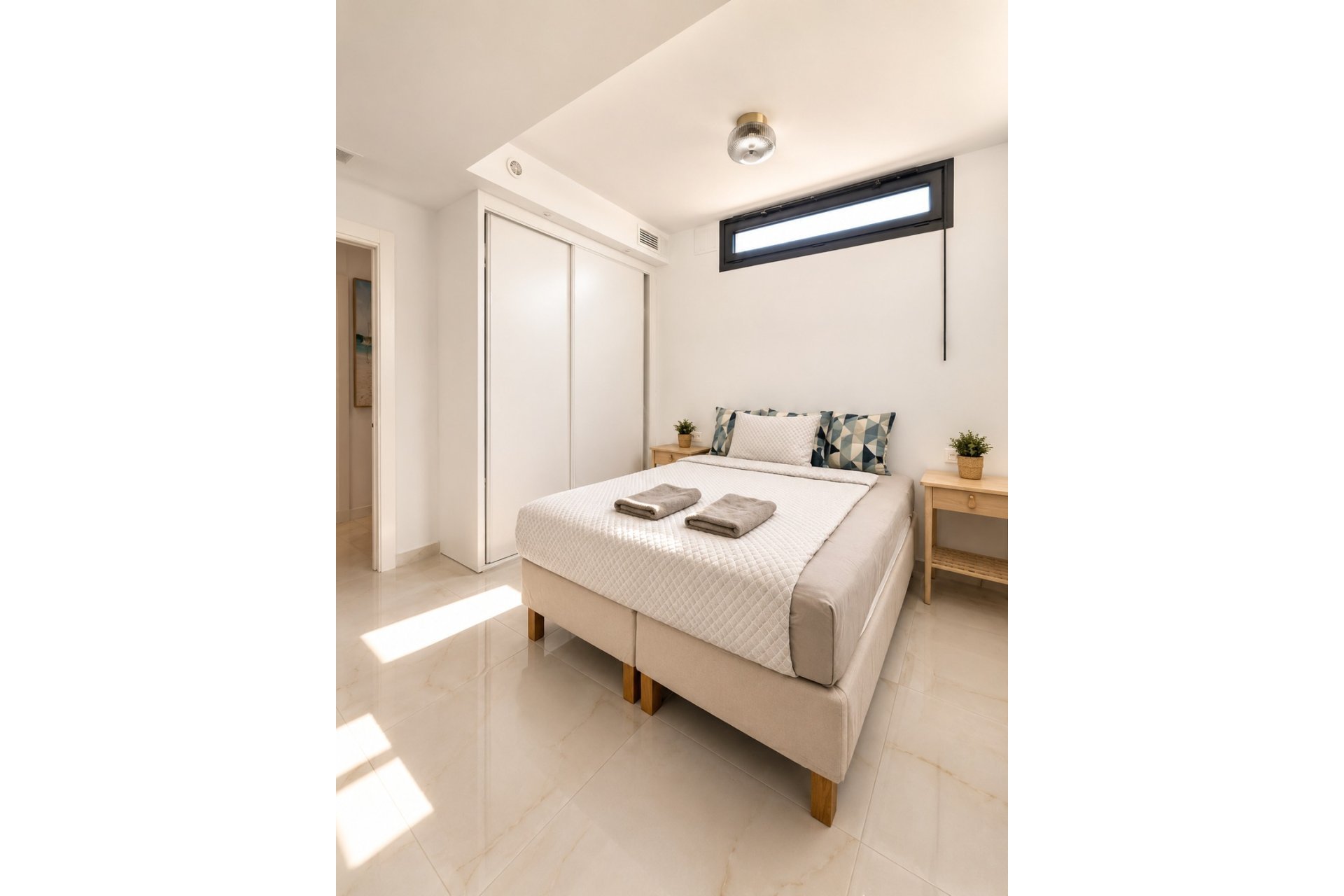 Újraértékesítés - Villa - Orihuela Costa