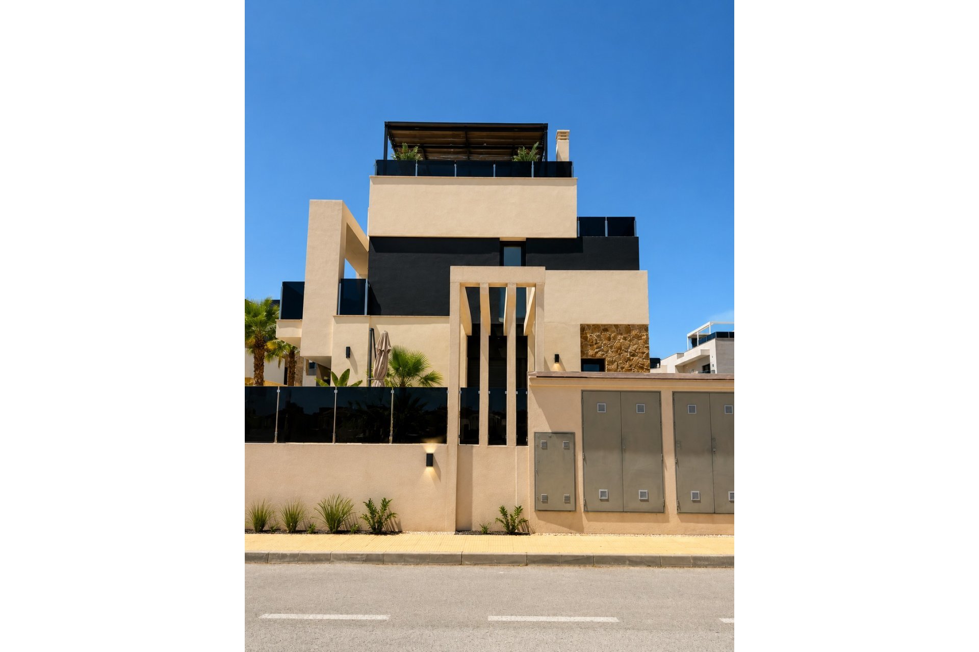 Újraértékesítés - Villa - Orihuela Costa